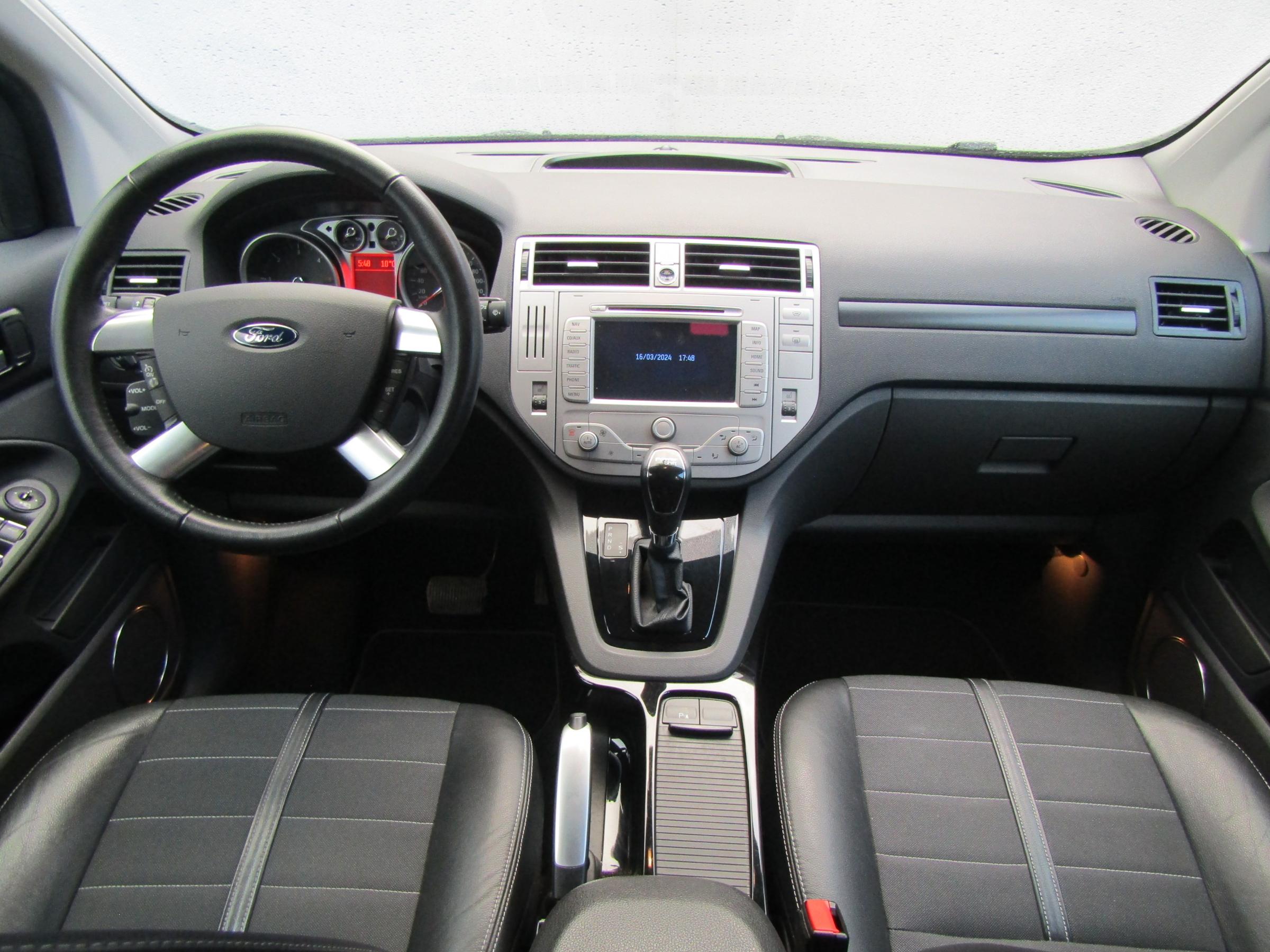 Ford Kuga, 2012 - pohled č. 18
