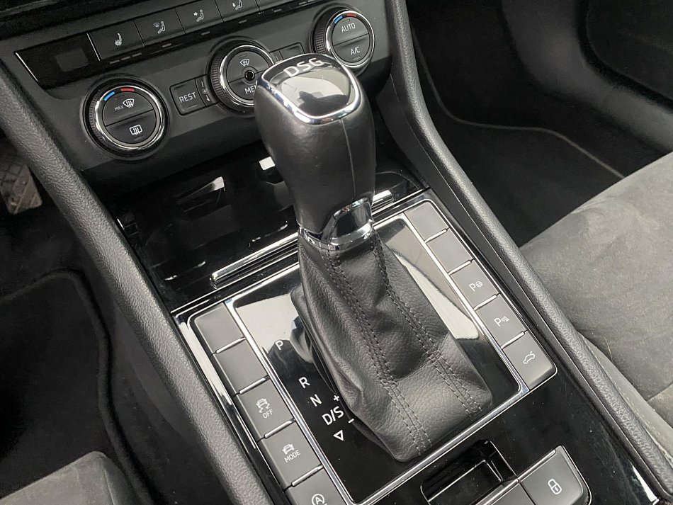 Škoda Superb III 2.0 TDi Style