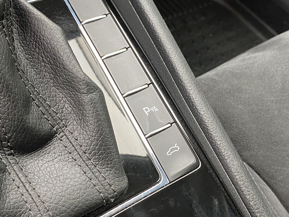 Škoda Superb III 2.0 TDi Style