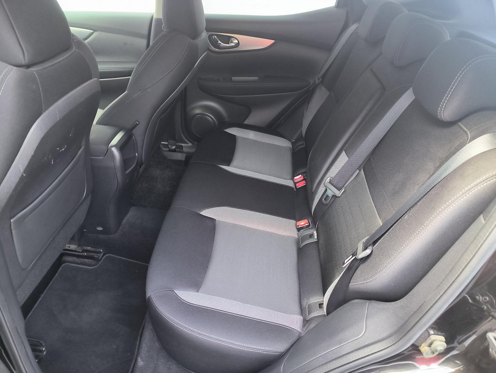 Nissan Qashqai 1.2 DIG-T N-Connecta