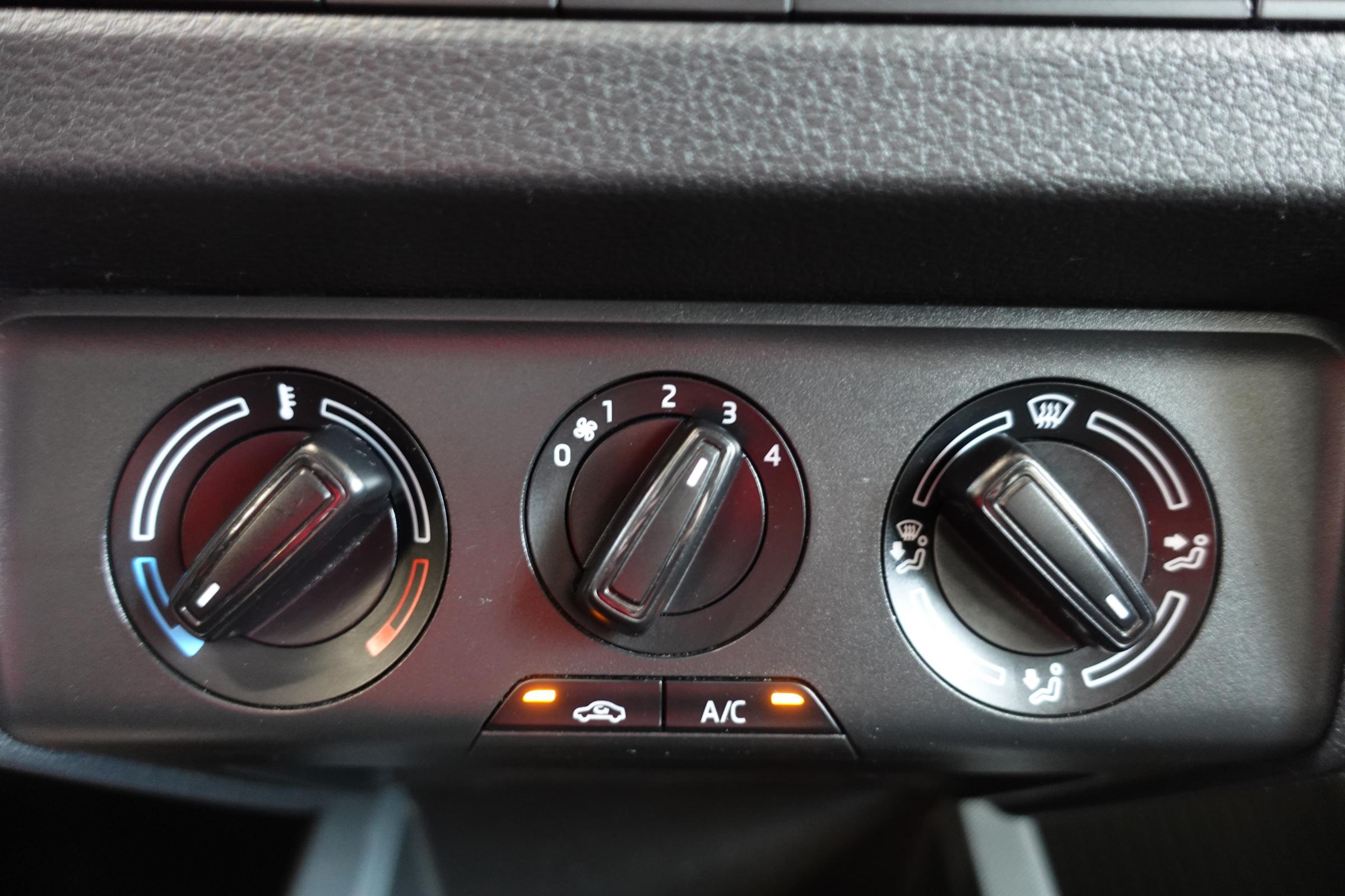 Škoda Fabia III, 2015 - pohled č. 17