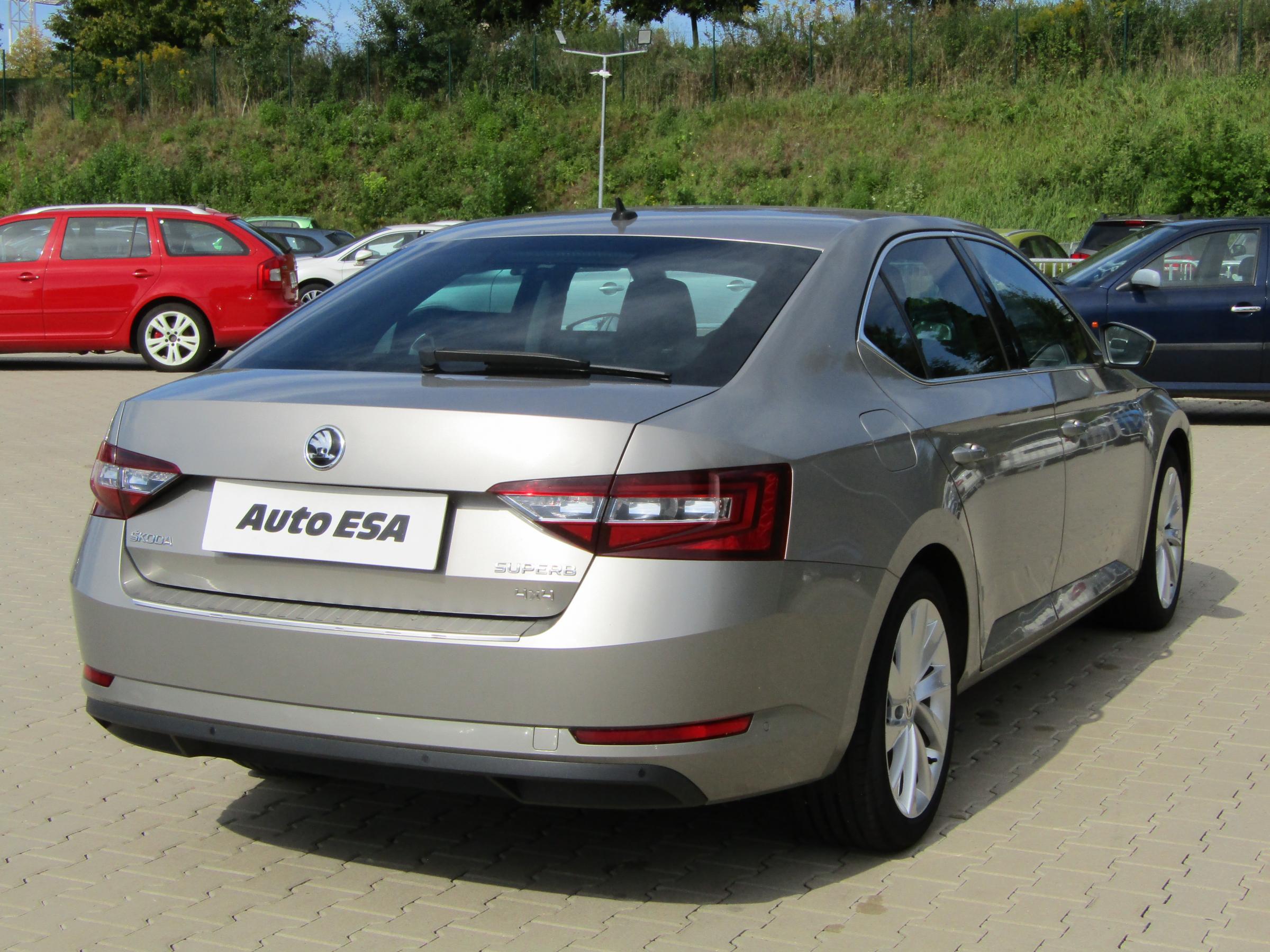 Škoda Superb III, 2017 - pohled č. 4