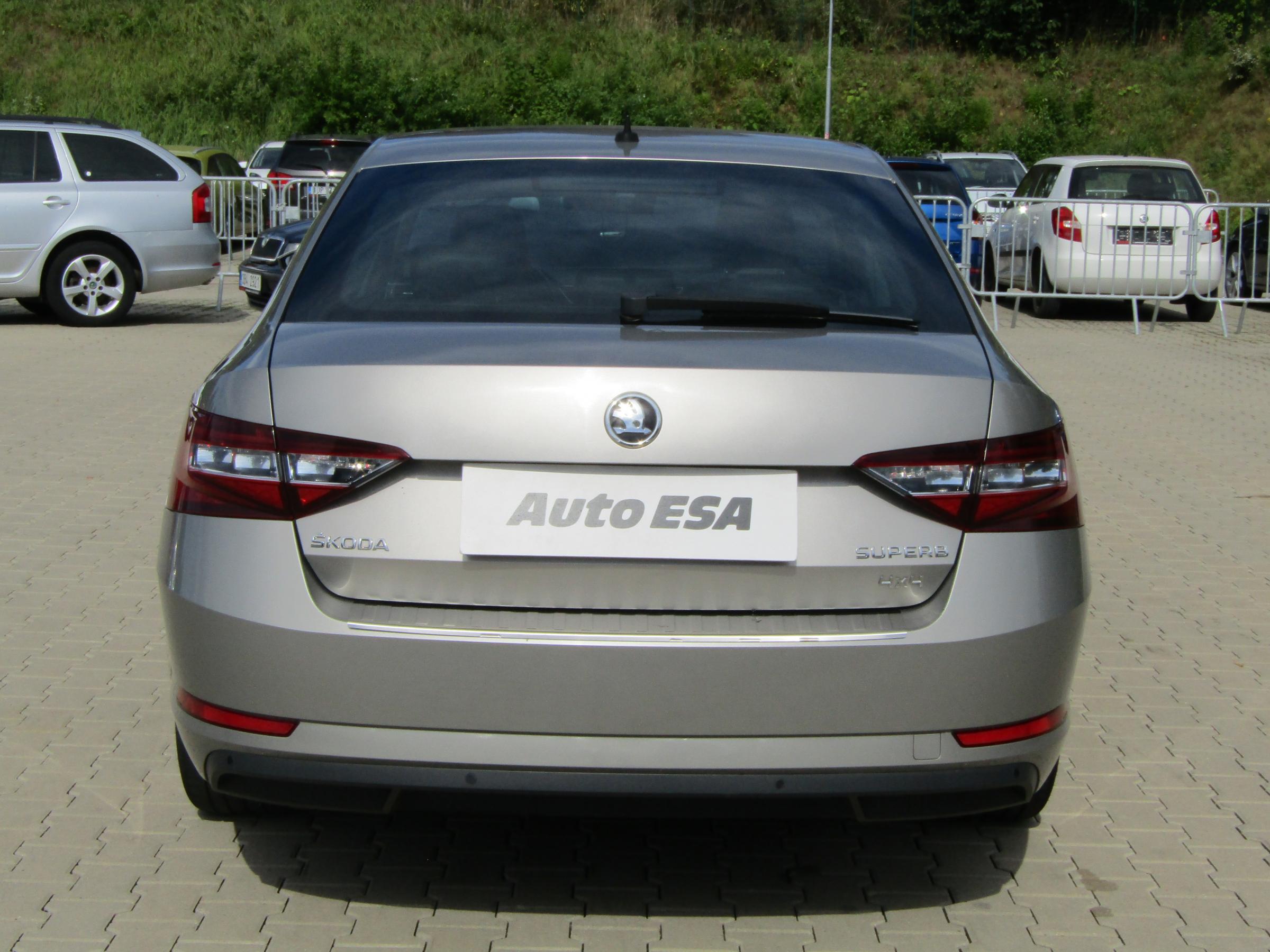 Škoda Superb III, 2017 - pohled č. 5