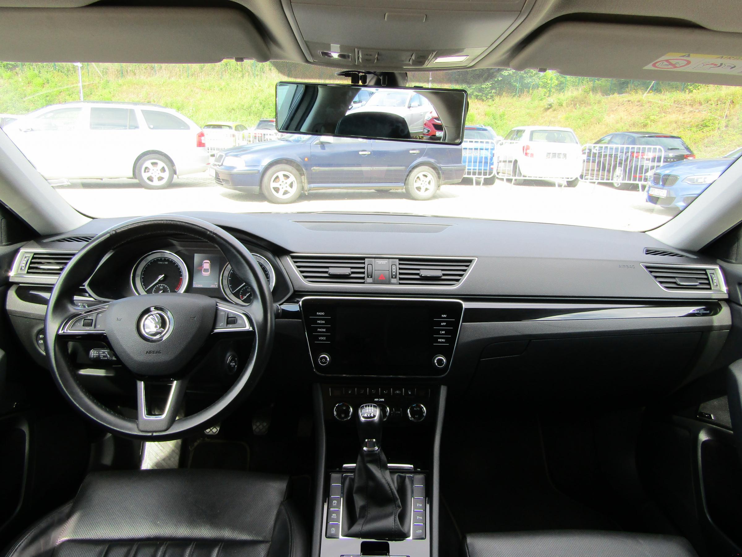 Škoda Superb III, 2017 - pohled č. 9