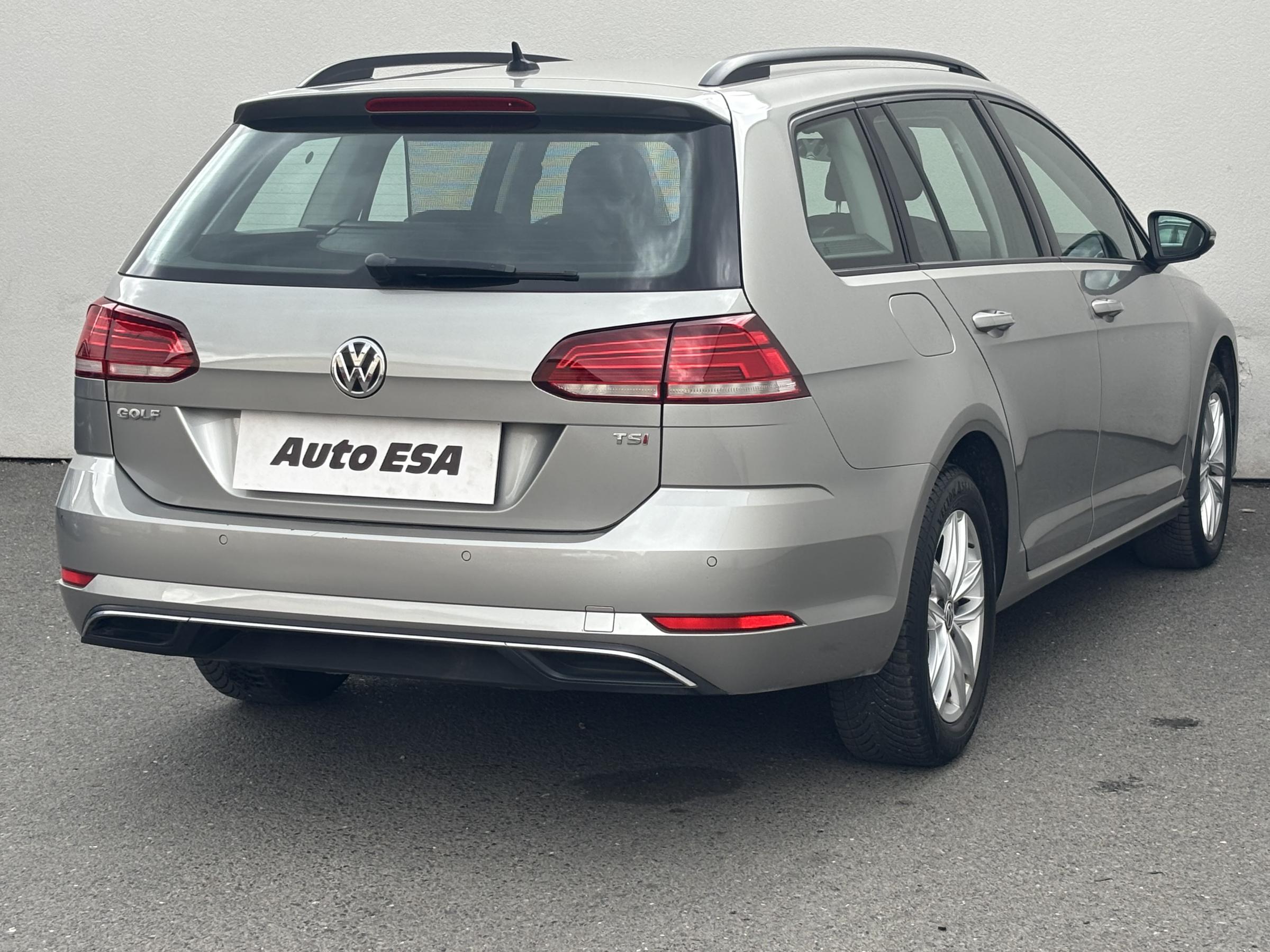 Volkswagen Golf, 2017 - pohled č. 4