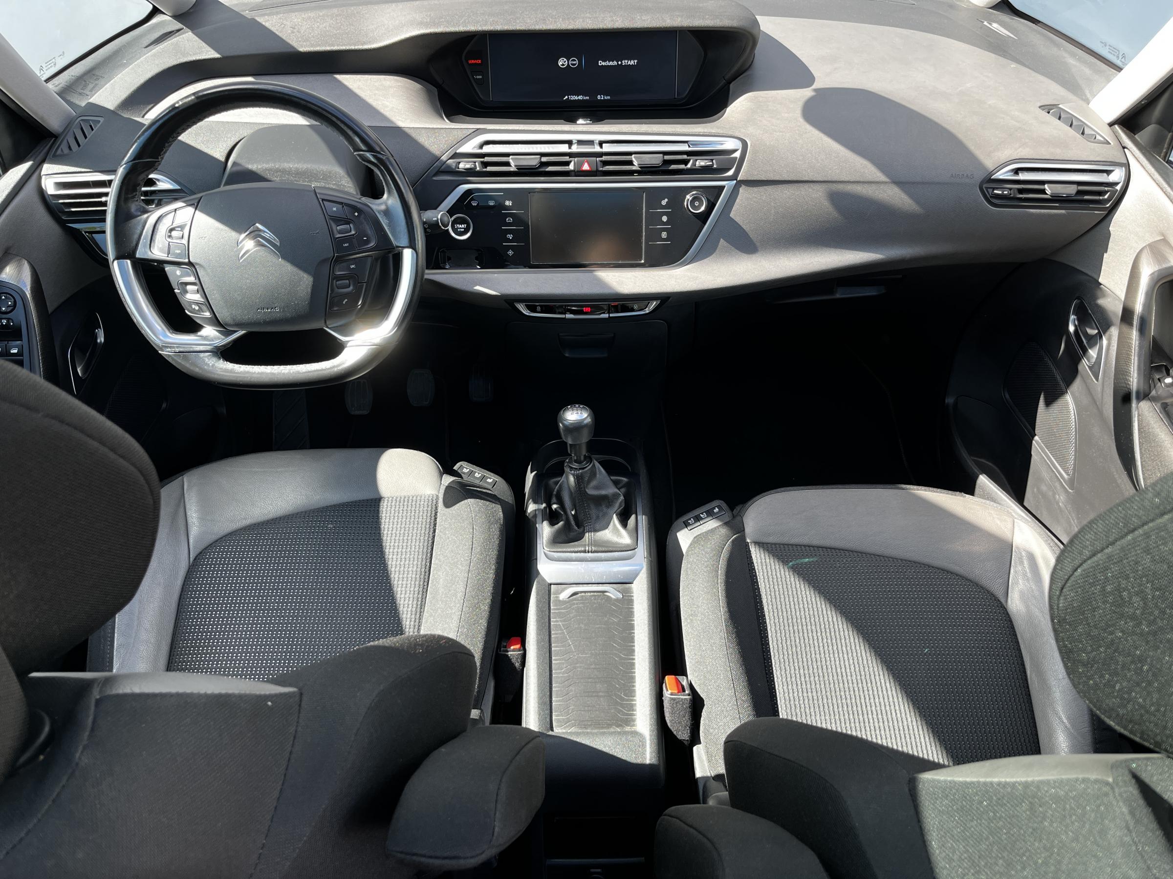 Citroën C4 Picasso, 2015 - pohled č. 12