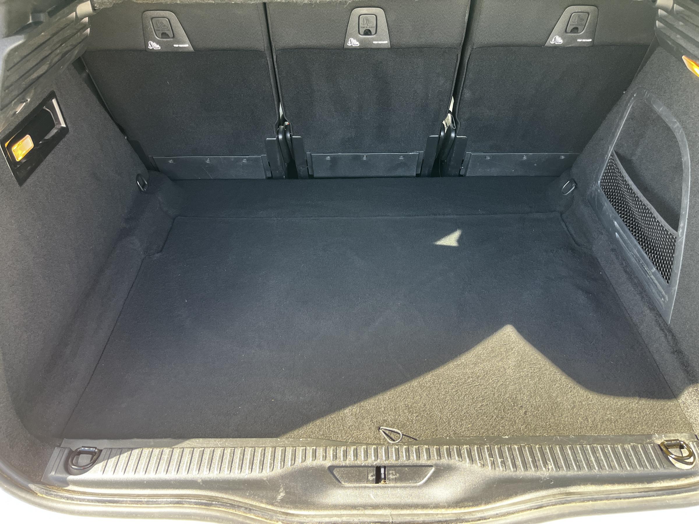 Citroën C4 Picasso, 2015 - pohled č. 7