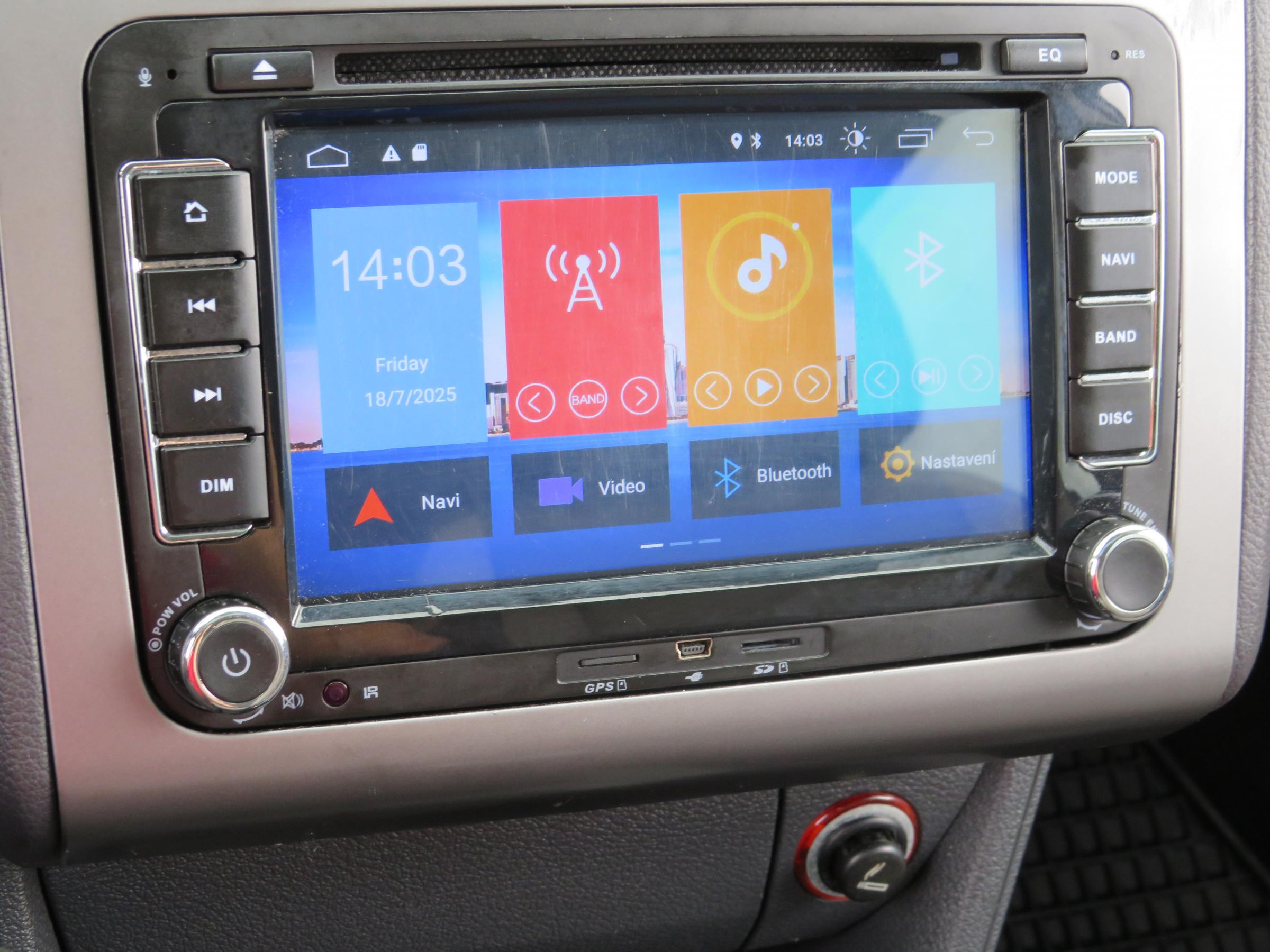 Volkswagen Touran, 2008 - pohled č. 21