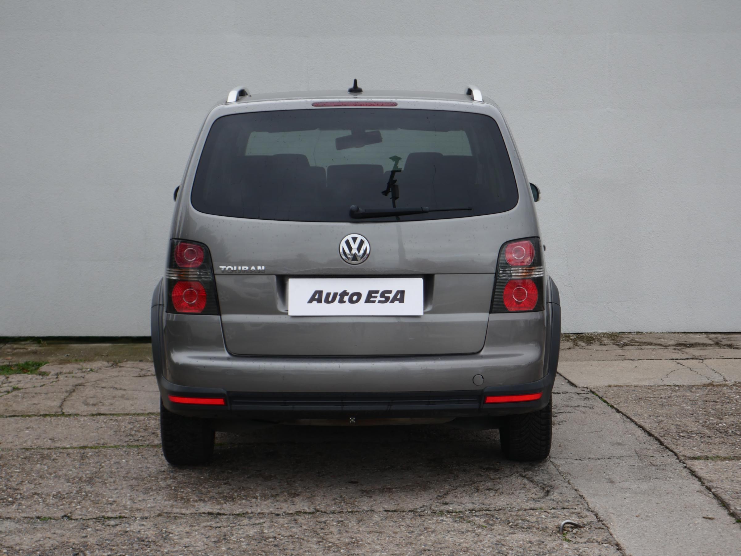 Volkswagen Touran, 2008 - pohled č. 5