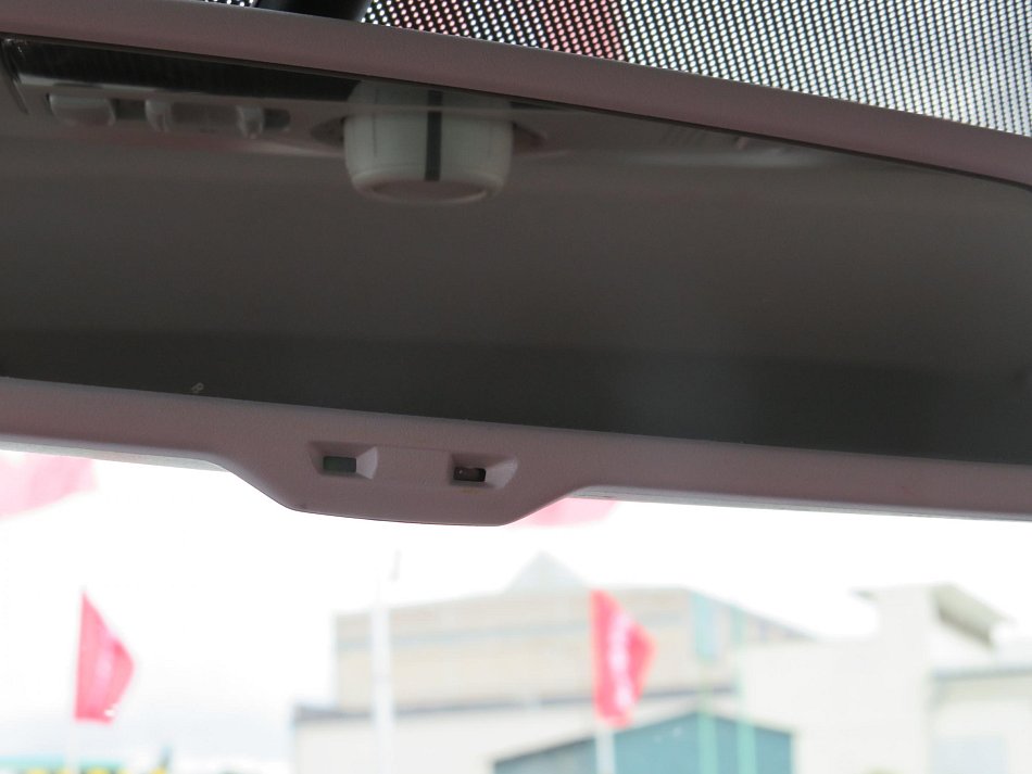 Volkswagen Touran 1.4 TSi CROSS