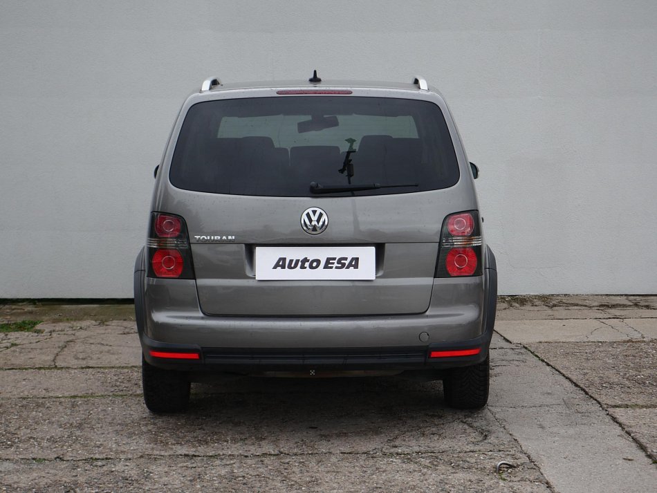 Volkswagen Touran 1.4 TSi CROSS