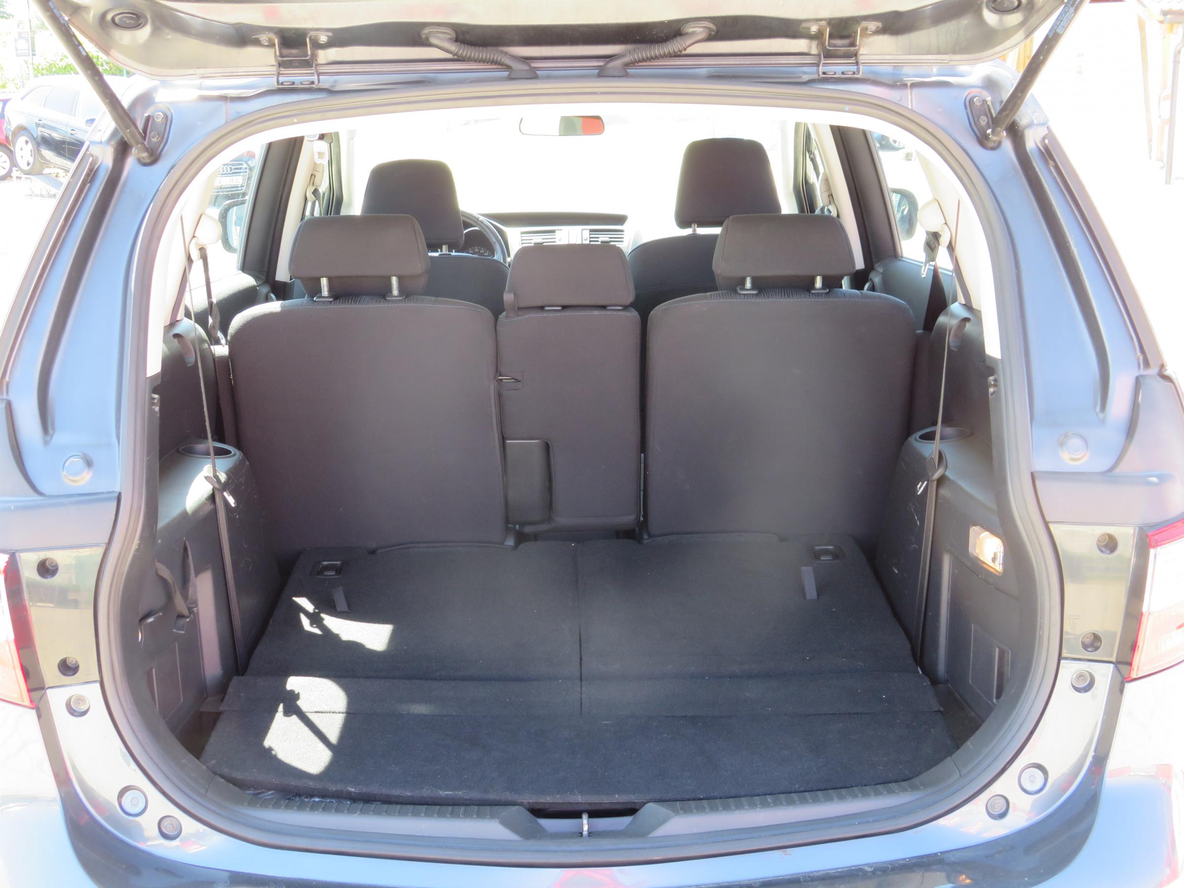 Mazda 5, 2012 - pohled č. 8