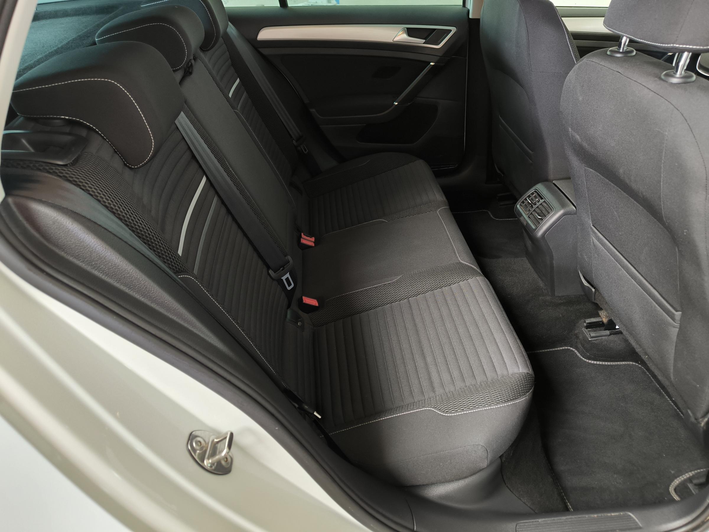 Volkswagen Golf, 2014 - pohled č. 11