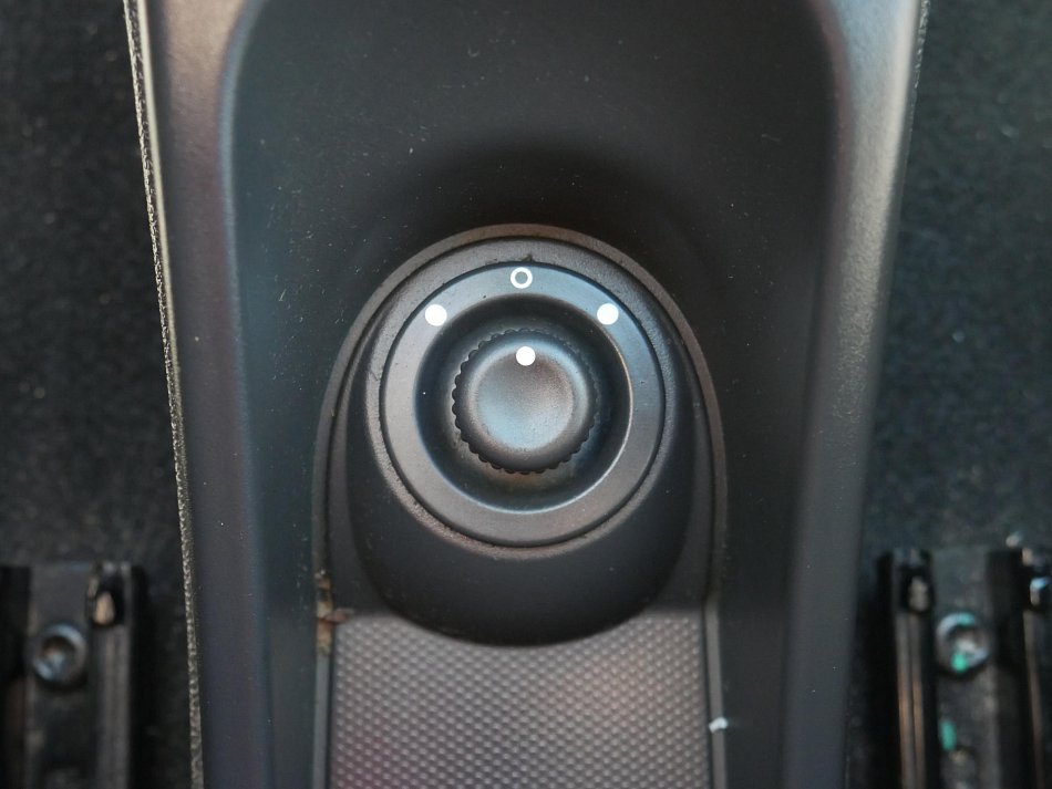 Dacia Duster 1.6 i Arctica