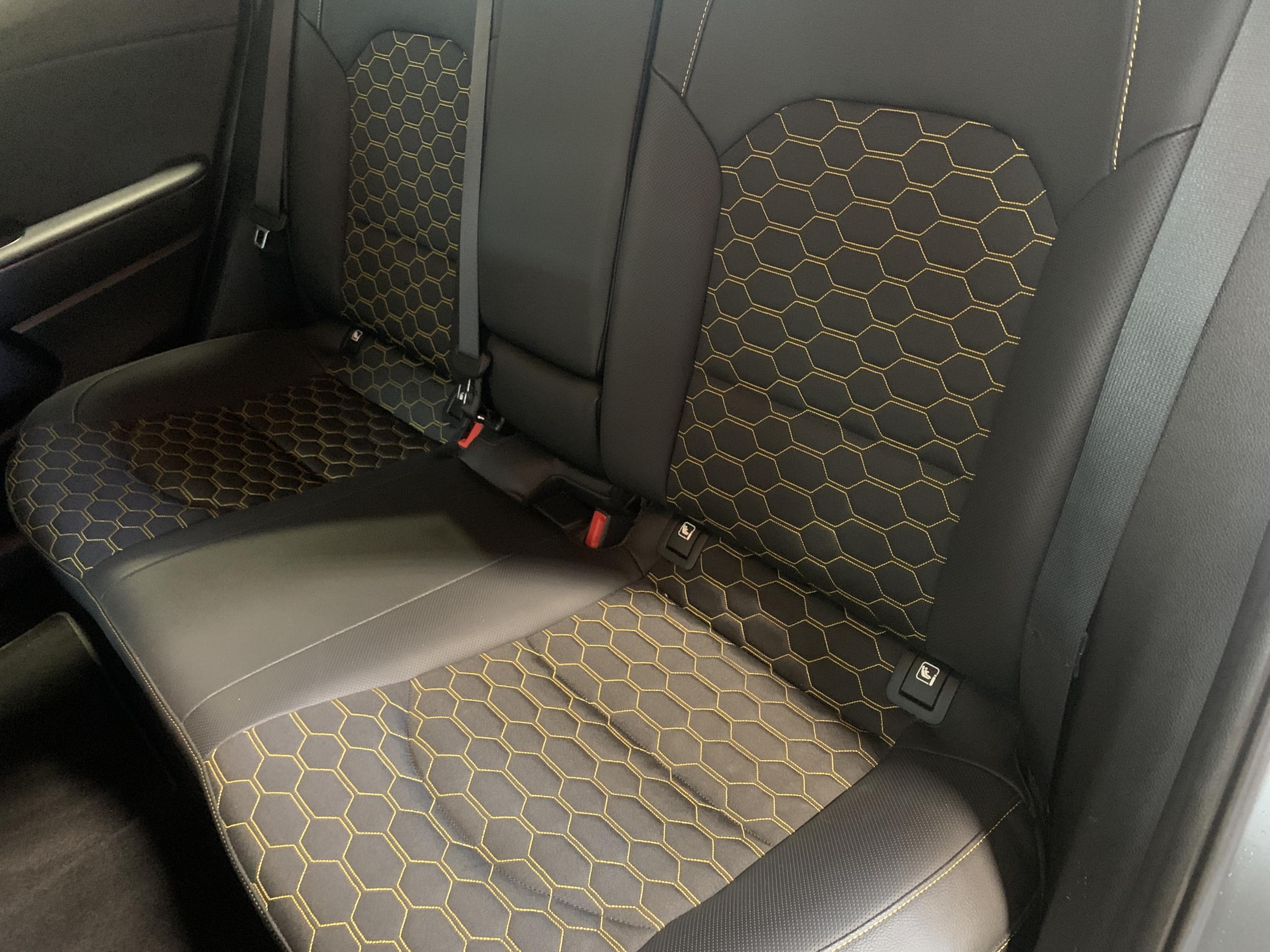 Kia XCeed, 2019 - pohled č. 10