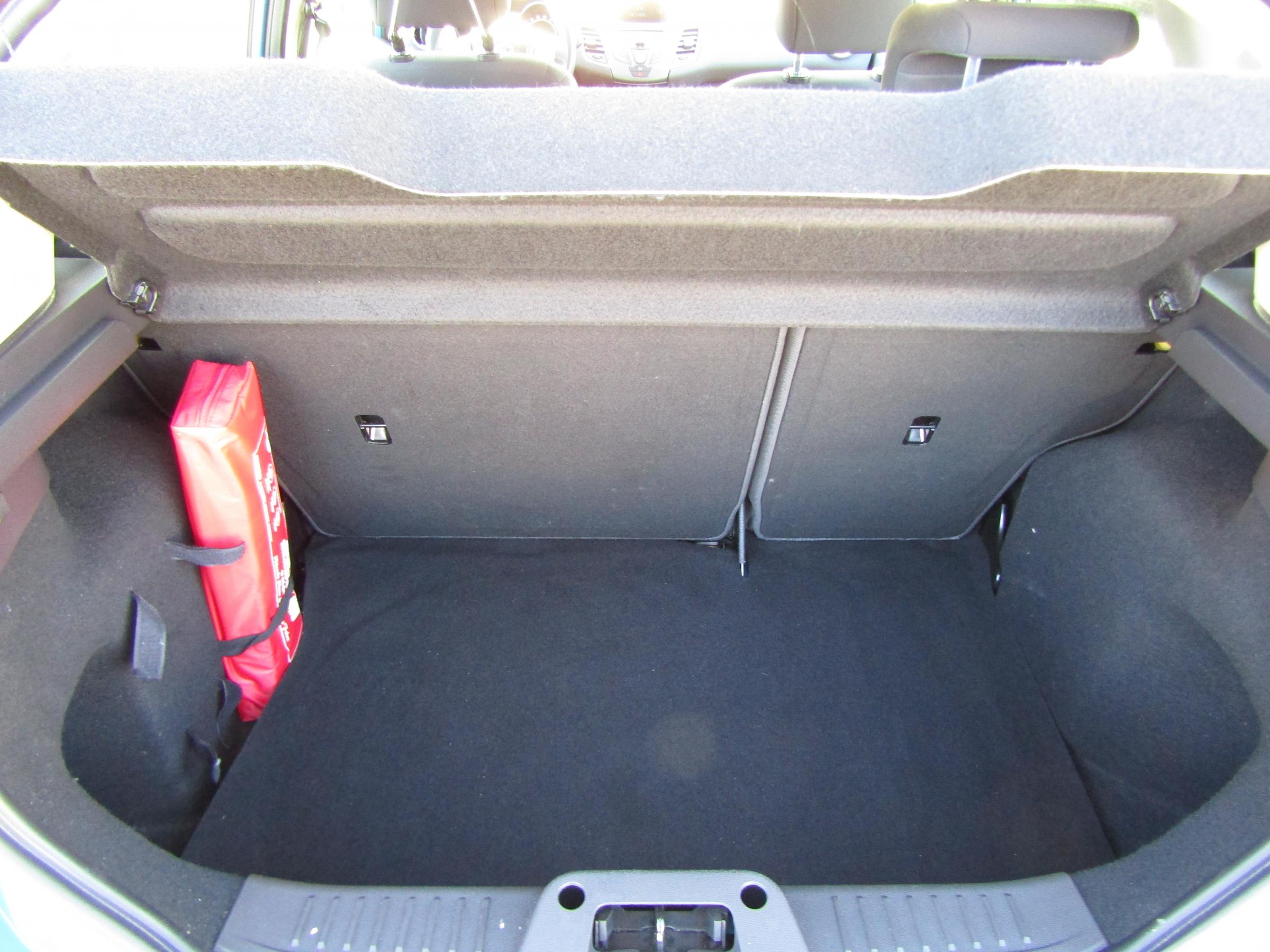 Ford Fiesta, 2013 - pohled č. 7