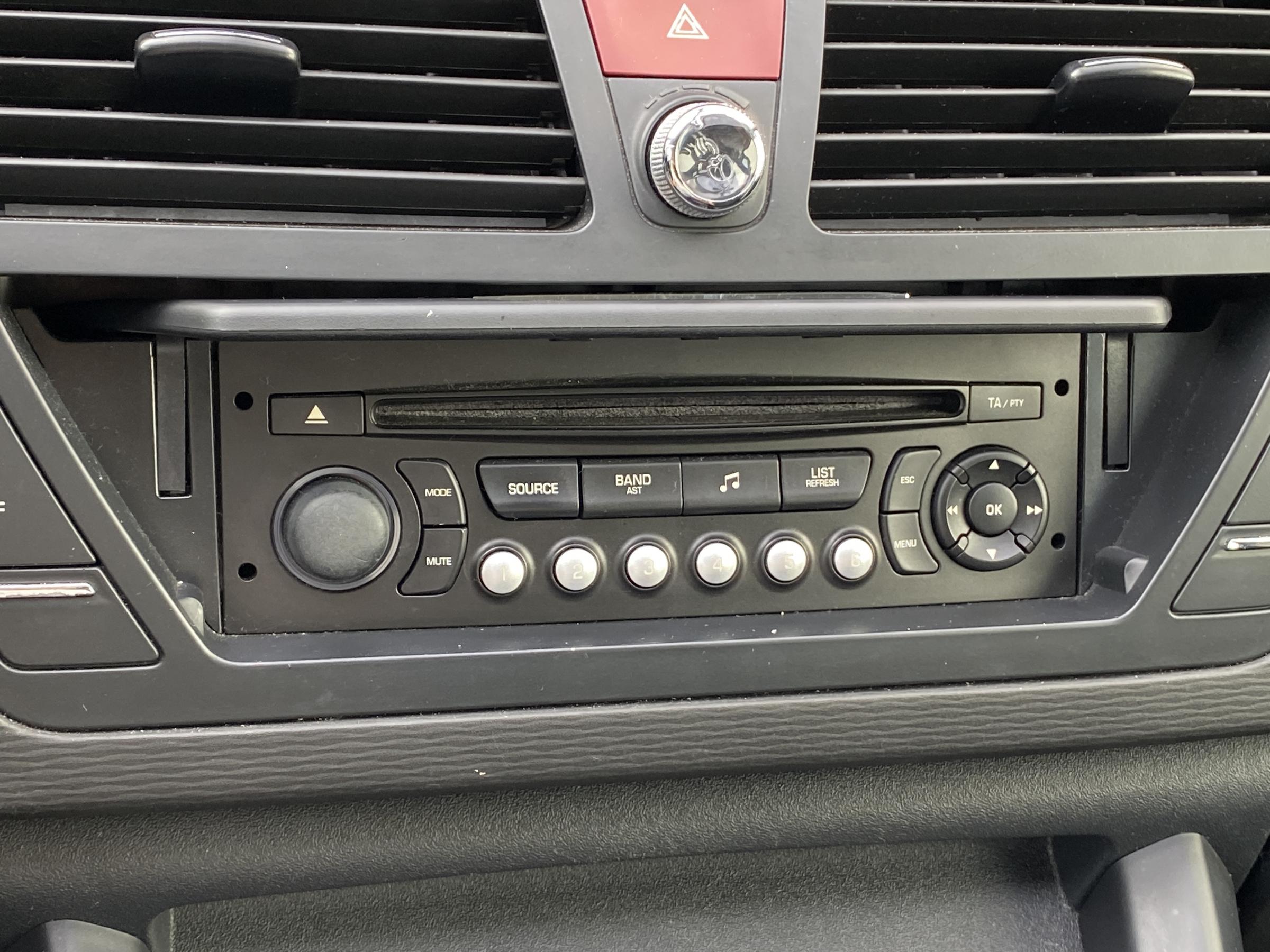 Citroën C4 Picasso, 2011 - pohled č. 16