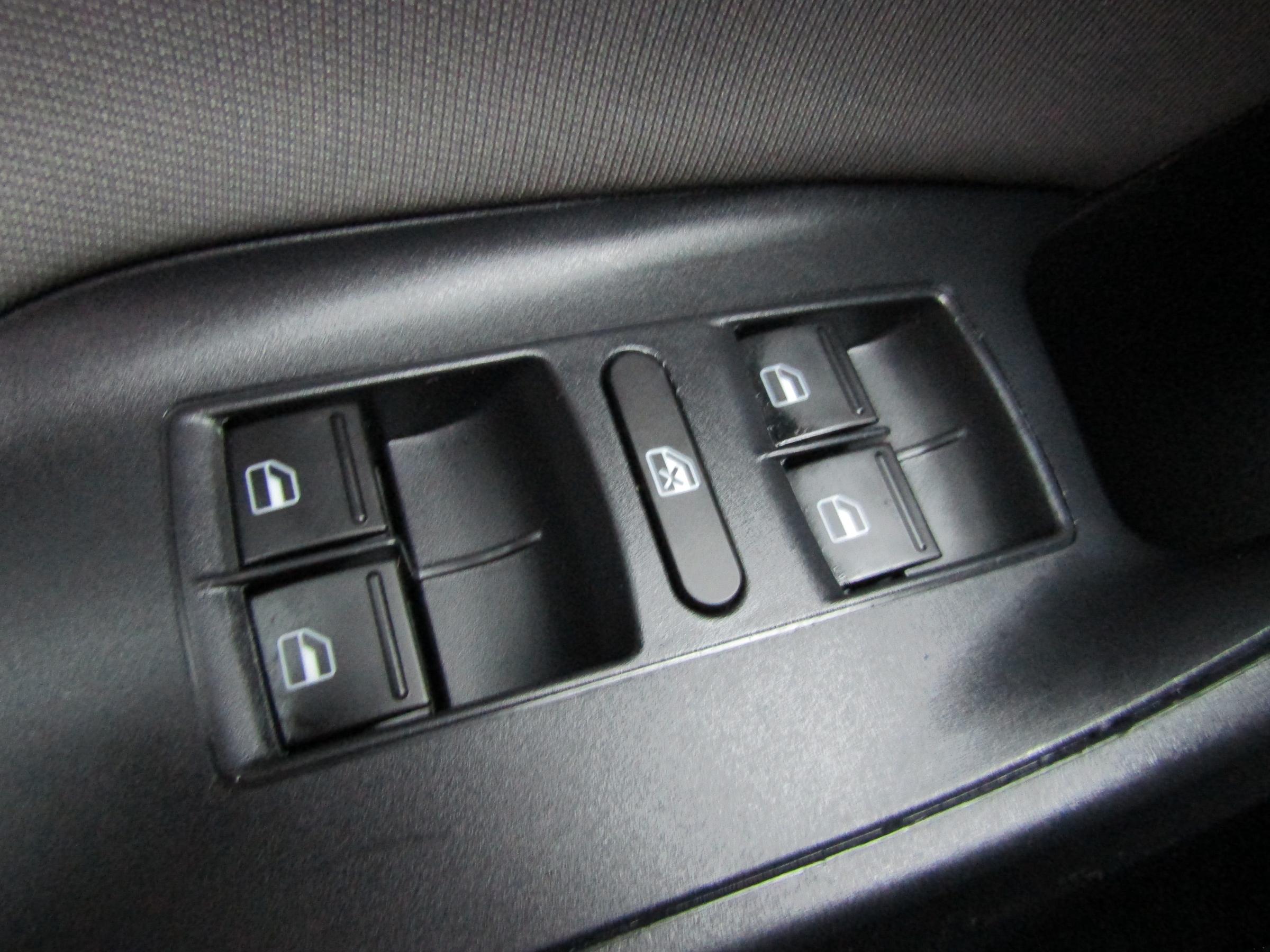 Seat Ibiza, 2014 - pohled č. 14