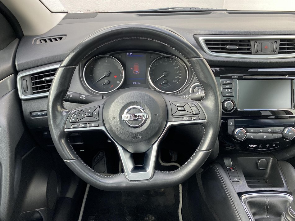 Nissan Qashqai 1.3 DiG-T N-Connecta 4x2