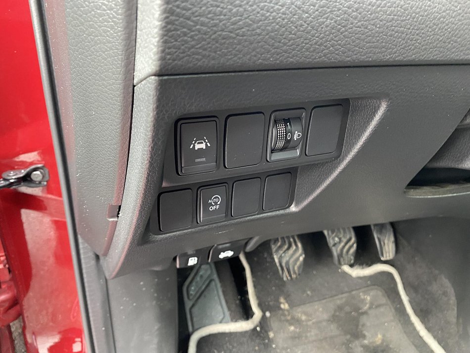 Nissan Qashqai 1.3 DiG-T N-Connecta 4x2