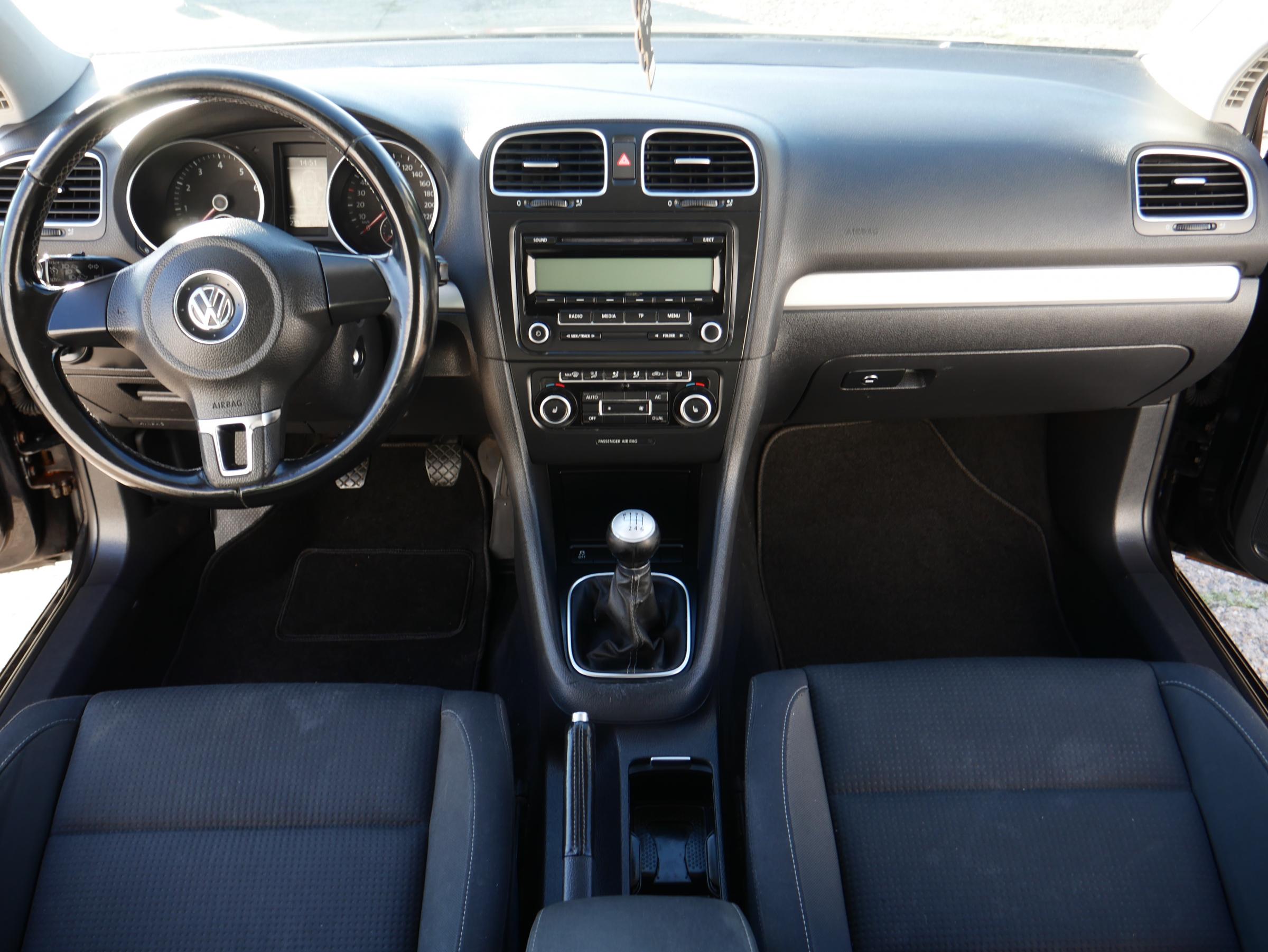 Volkswagen Golf, 2011 - pohled č. 8