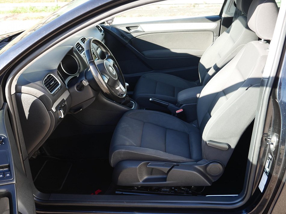 Volkswagen Golf 1.4TSI 