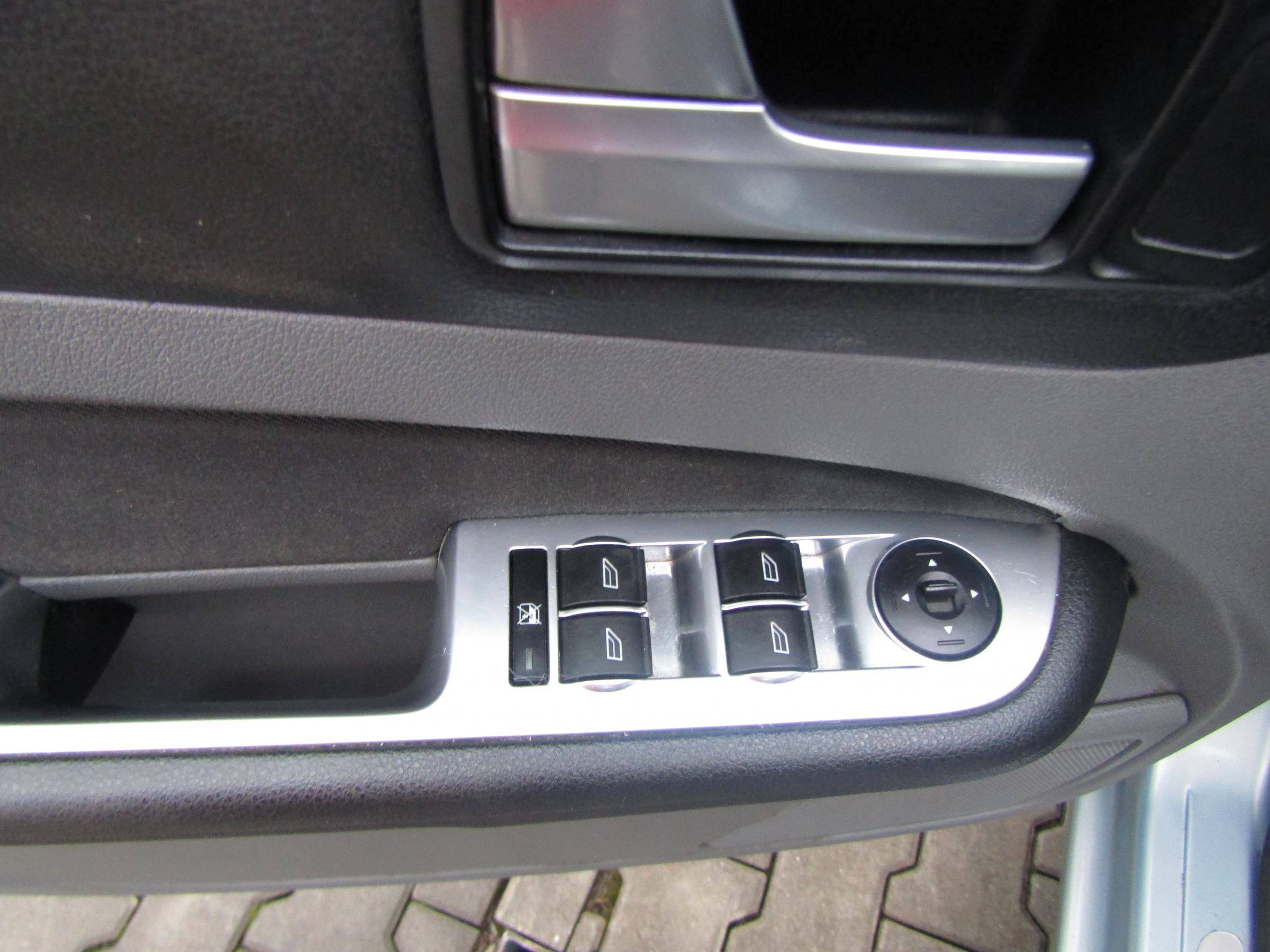 Ford Focus, 2010 - pohled č. 11