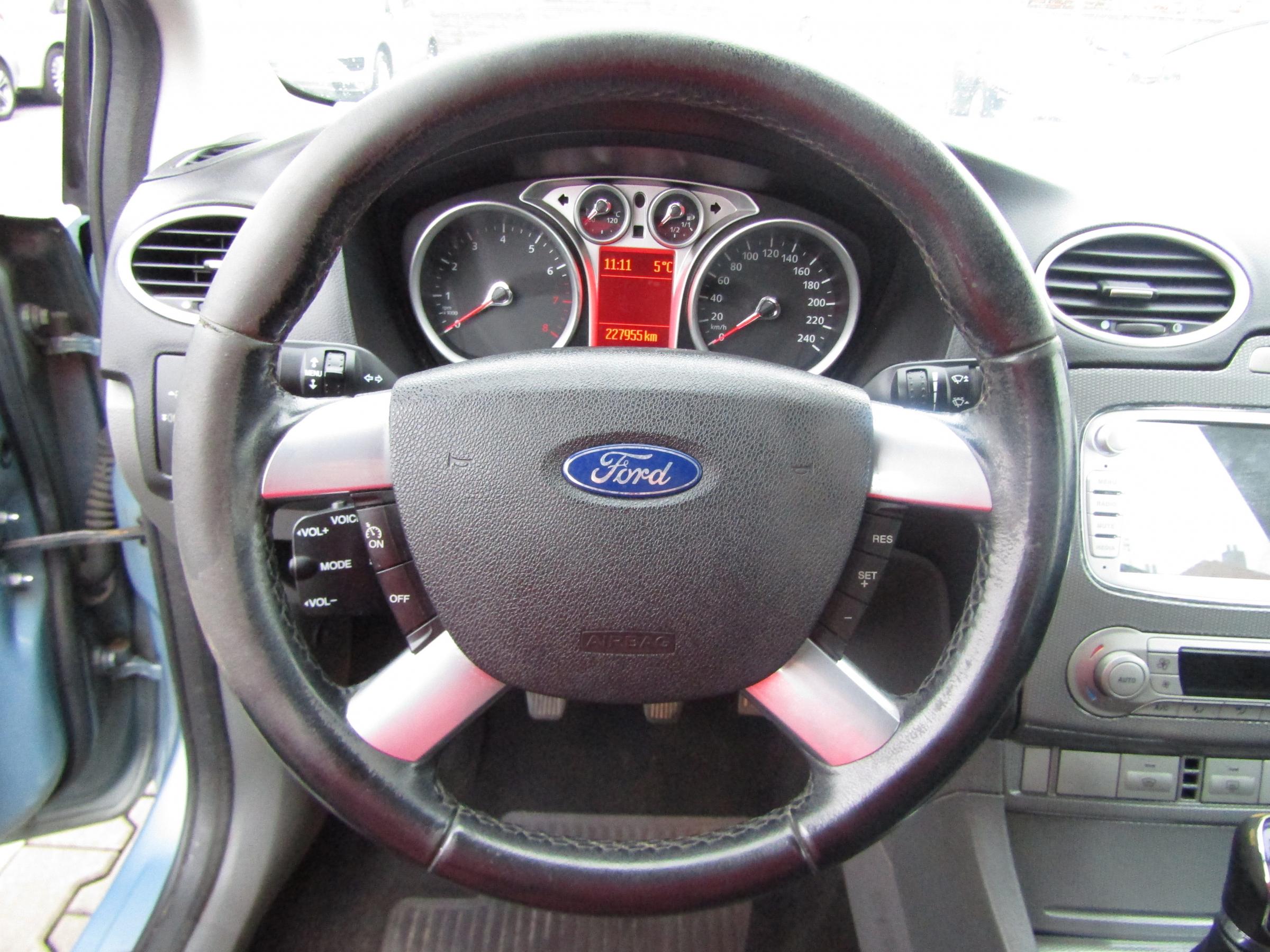 Ford Focus, 2010 - pohled č. 16