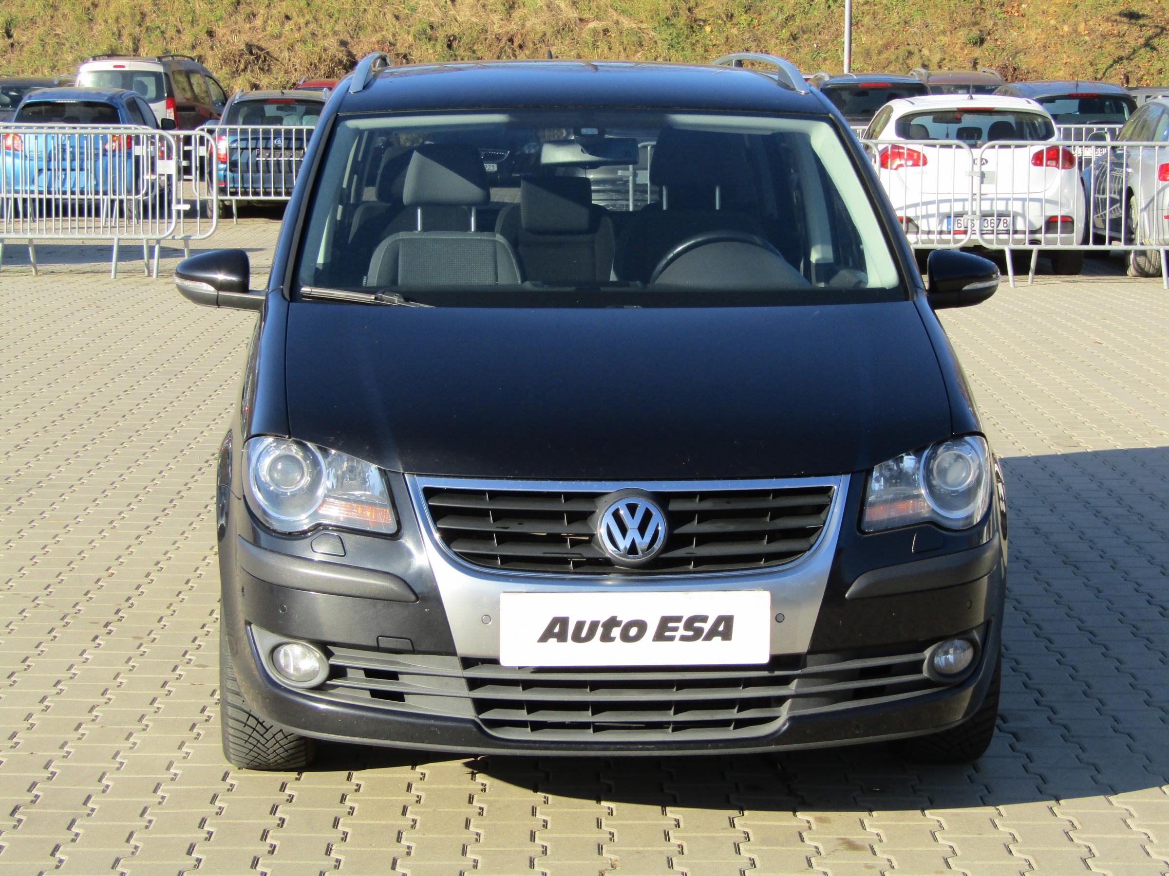 Volkswagen Touran, 2009 - pohled č. 2