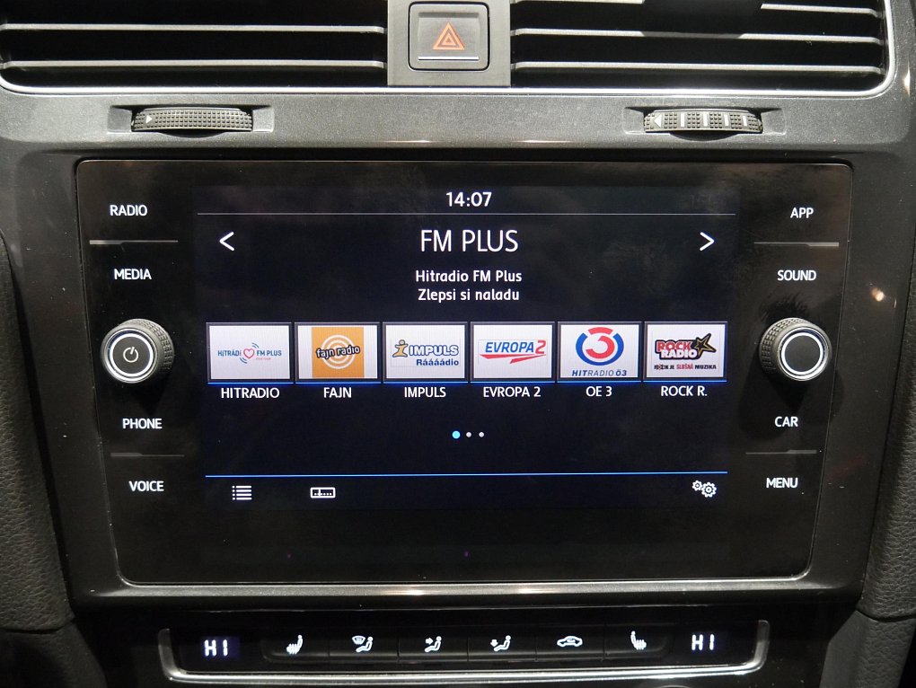 Volkswagen Golf 1.0 TSI 