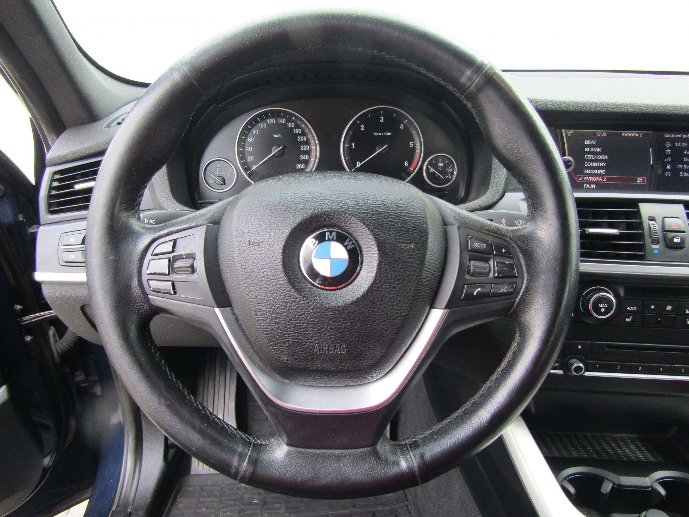 BMW X3, 2012 - pohled č. 17