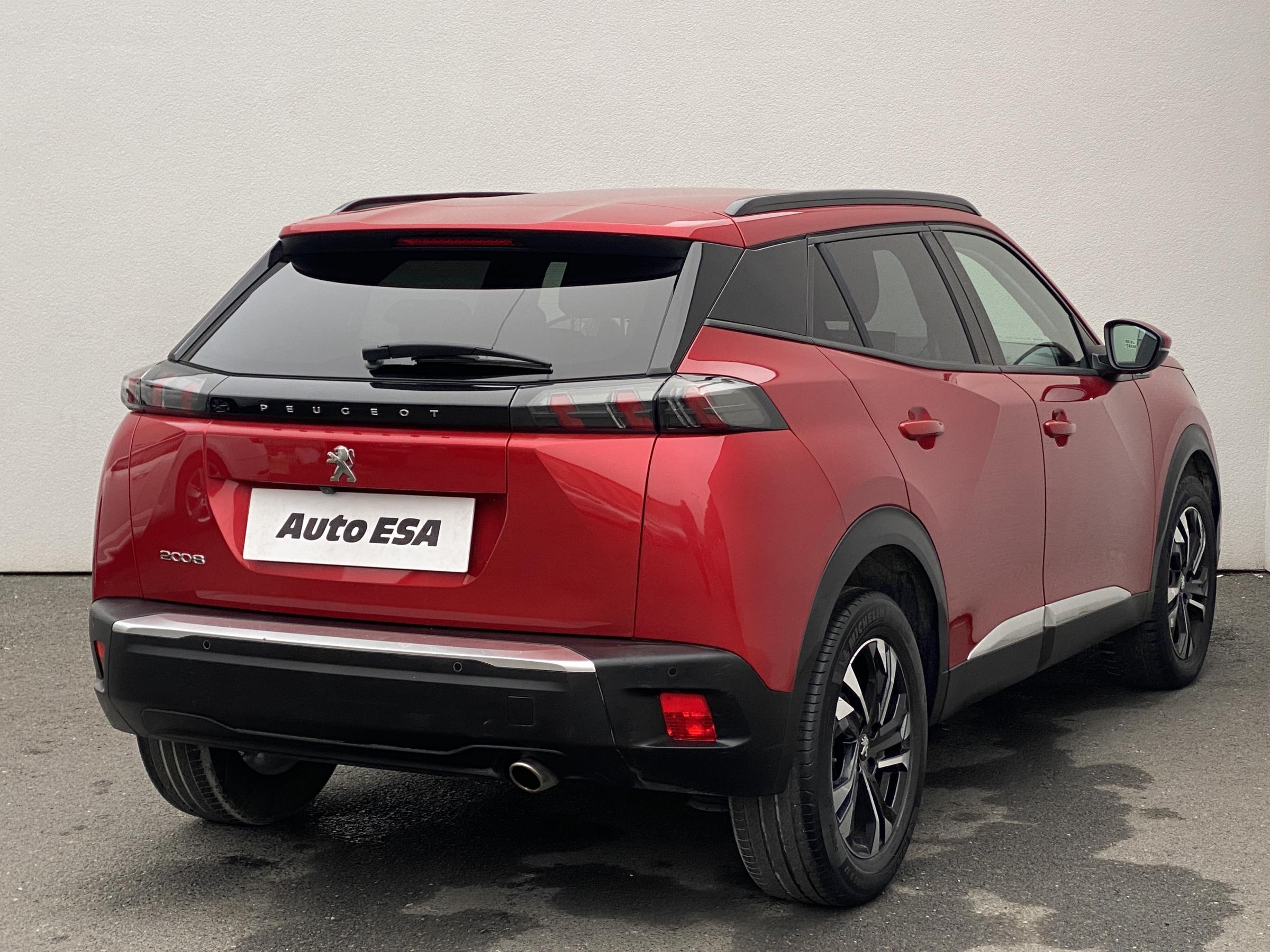 Peugeot 2008, 2019 - pohled č. 4