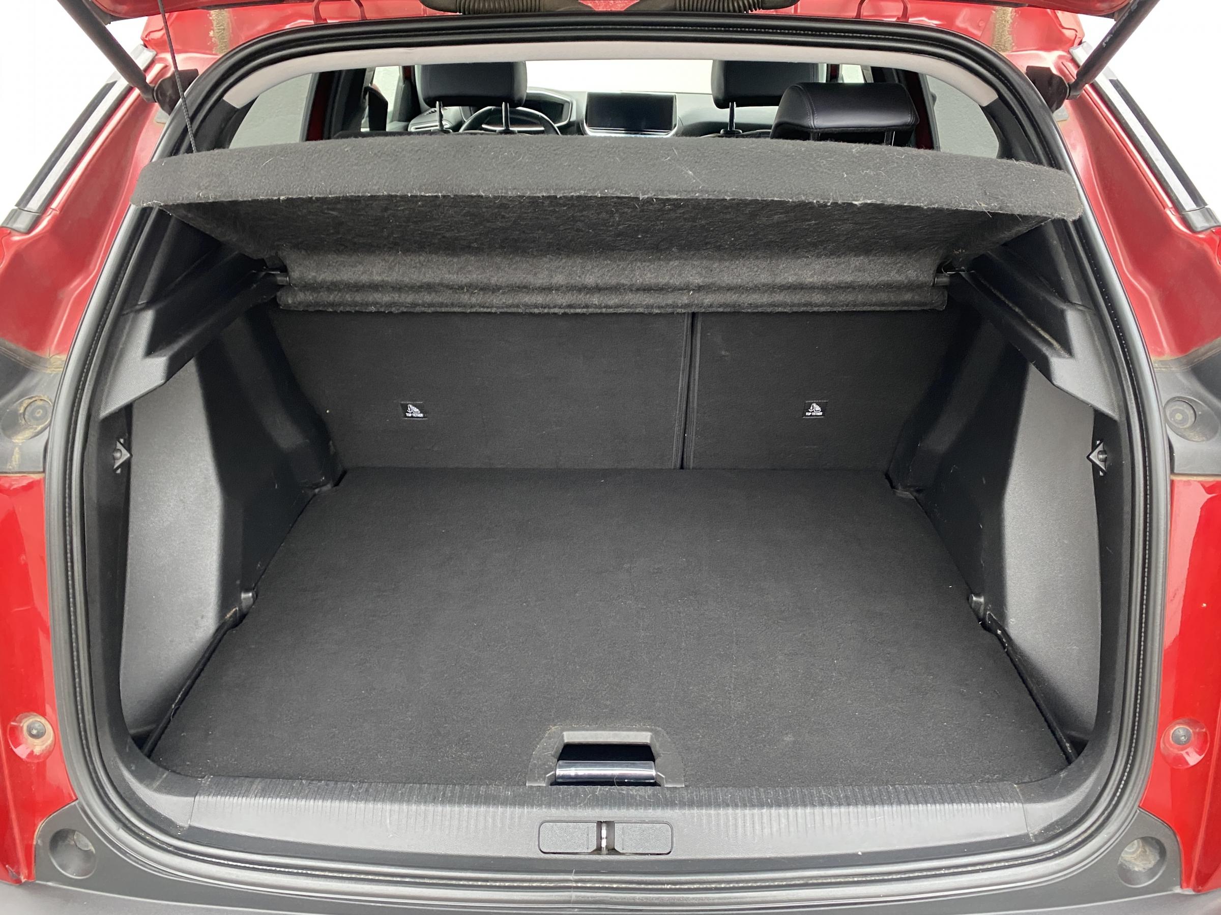 Peugeot 2008, 2019 - pohled č. 7