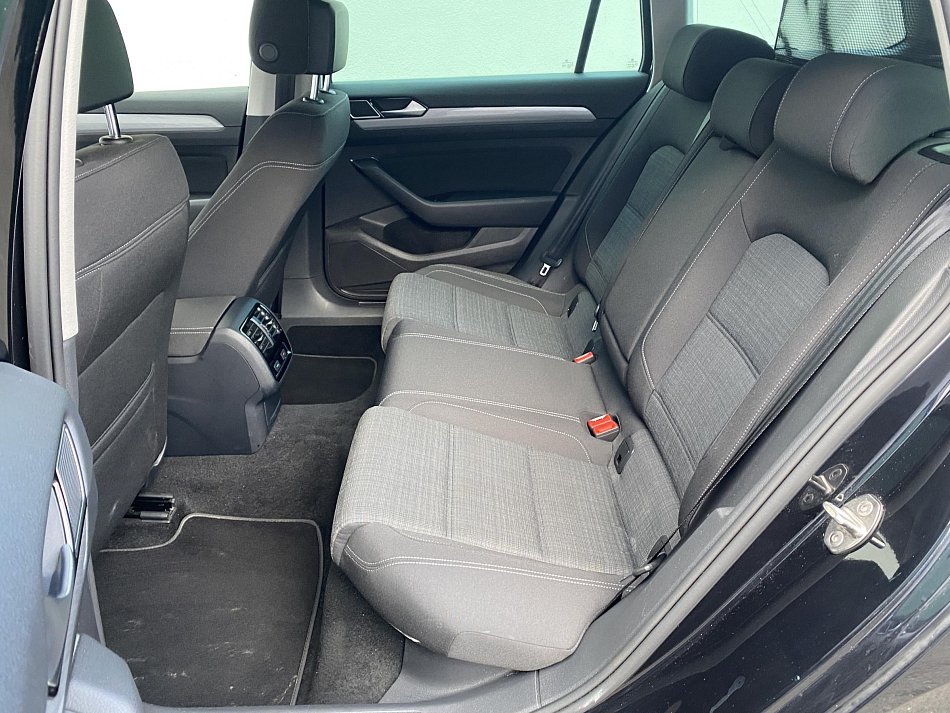 Volkswagen Passat 2.0 TDi Business