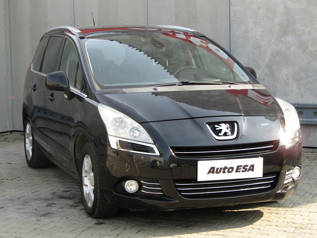 Peugeot 5008 2.0 HDi 