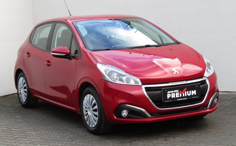 Peugeot 208 1.6 HDi 