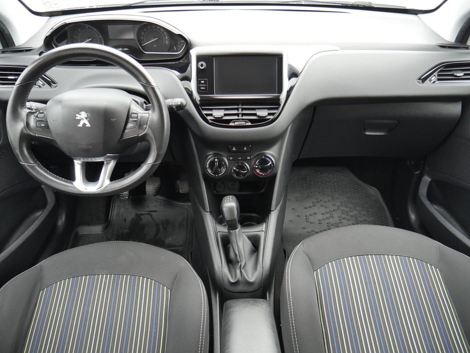 Peugeot 208 1.6 HDi 