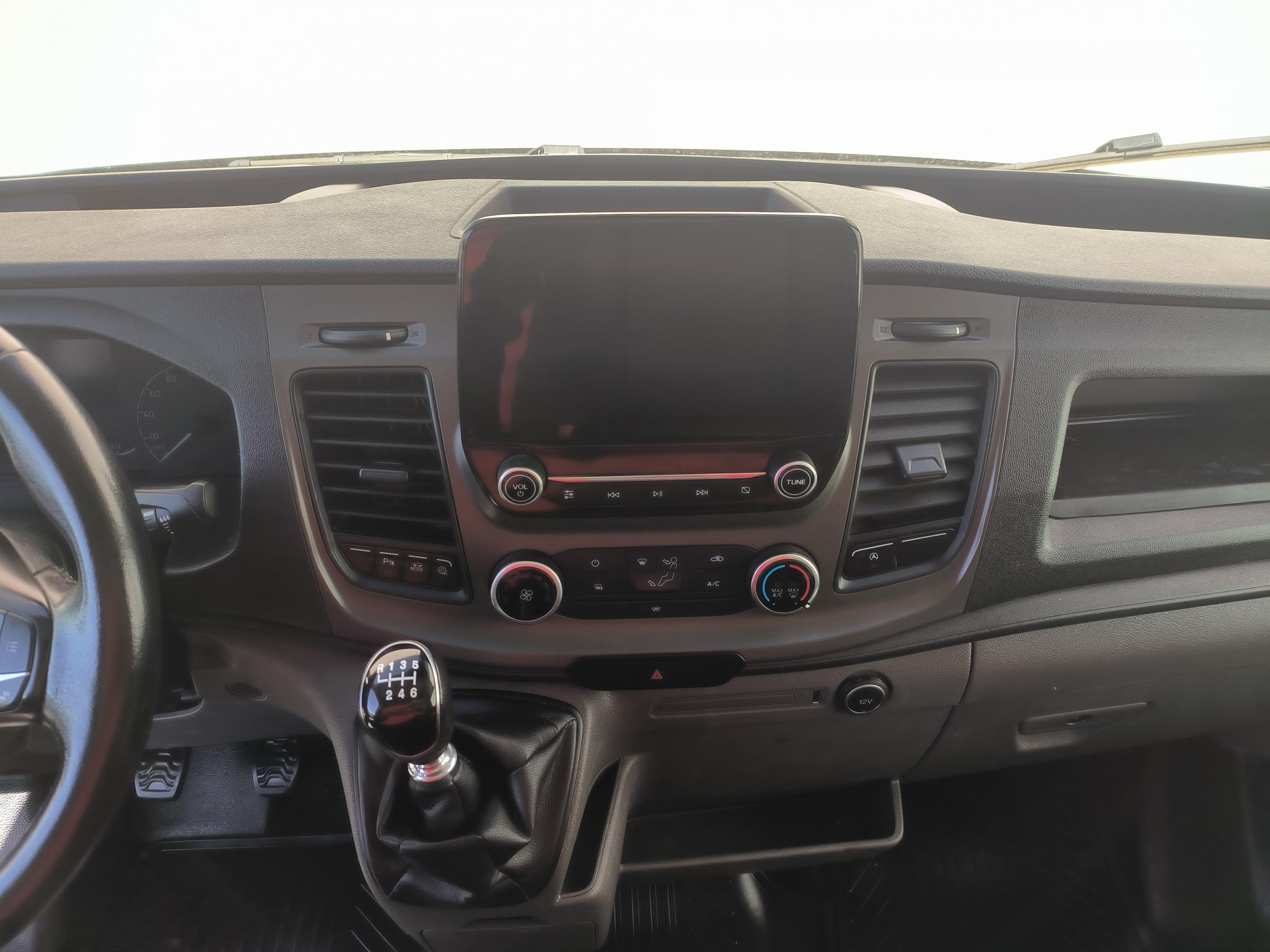 Ford Transit, 2019 - pohled č. 13