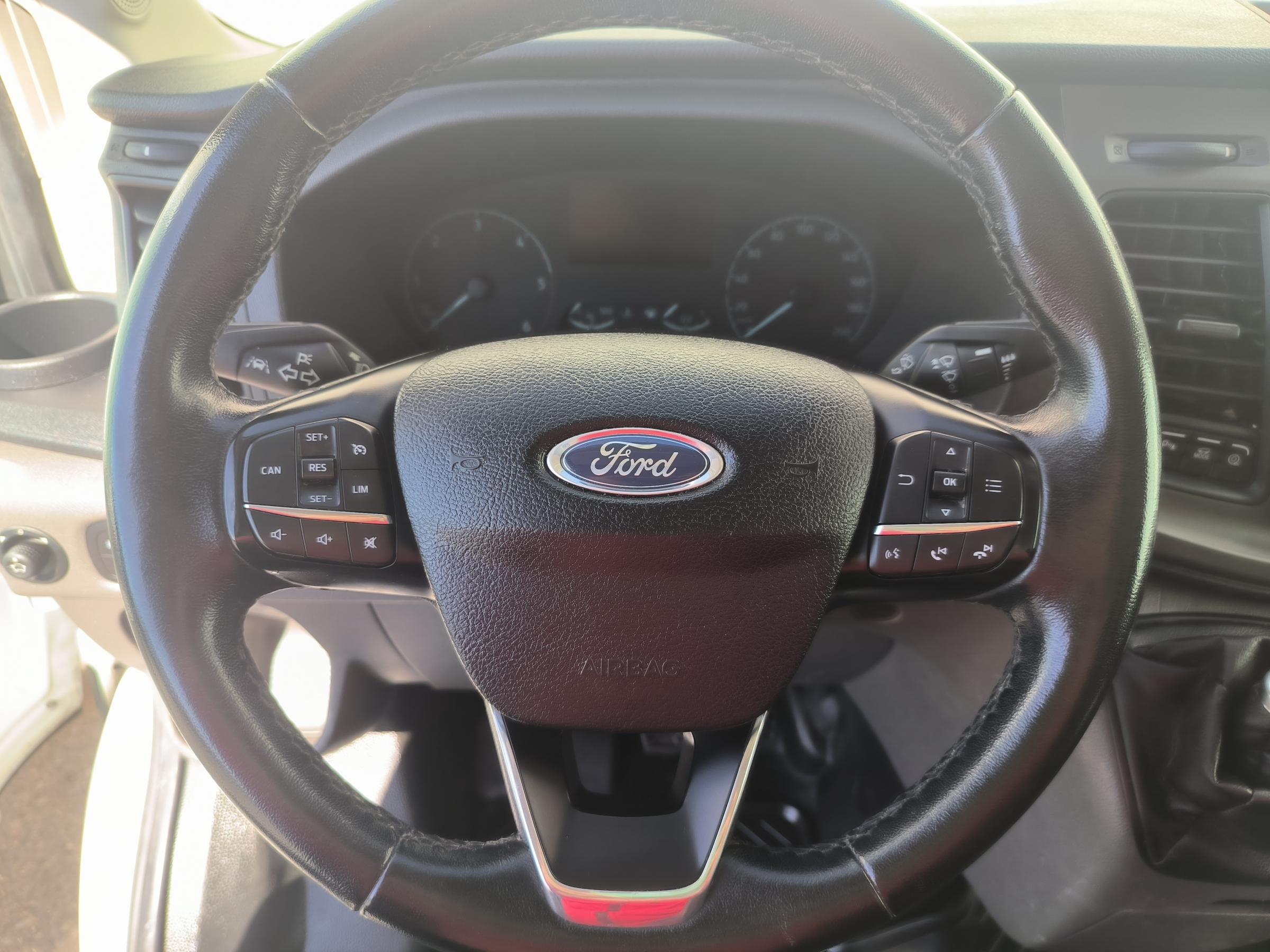 Ford Transit, 2019 - pohled č. 22