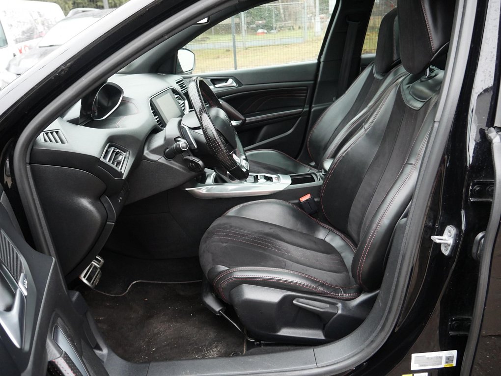 Peugeot 308 2.0 HDi 