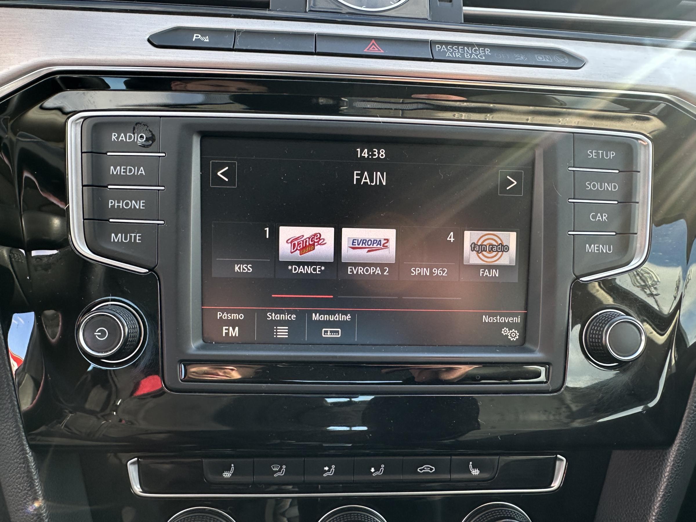 Volkswagen Passat, 2016 - pohled č. 15