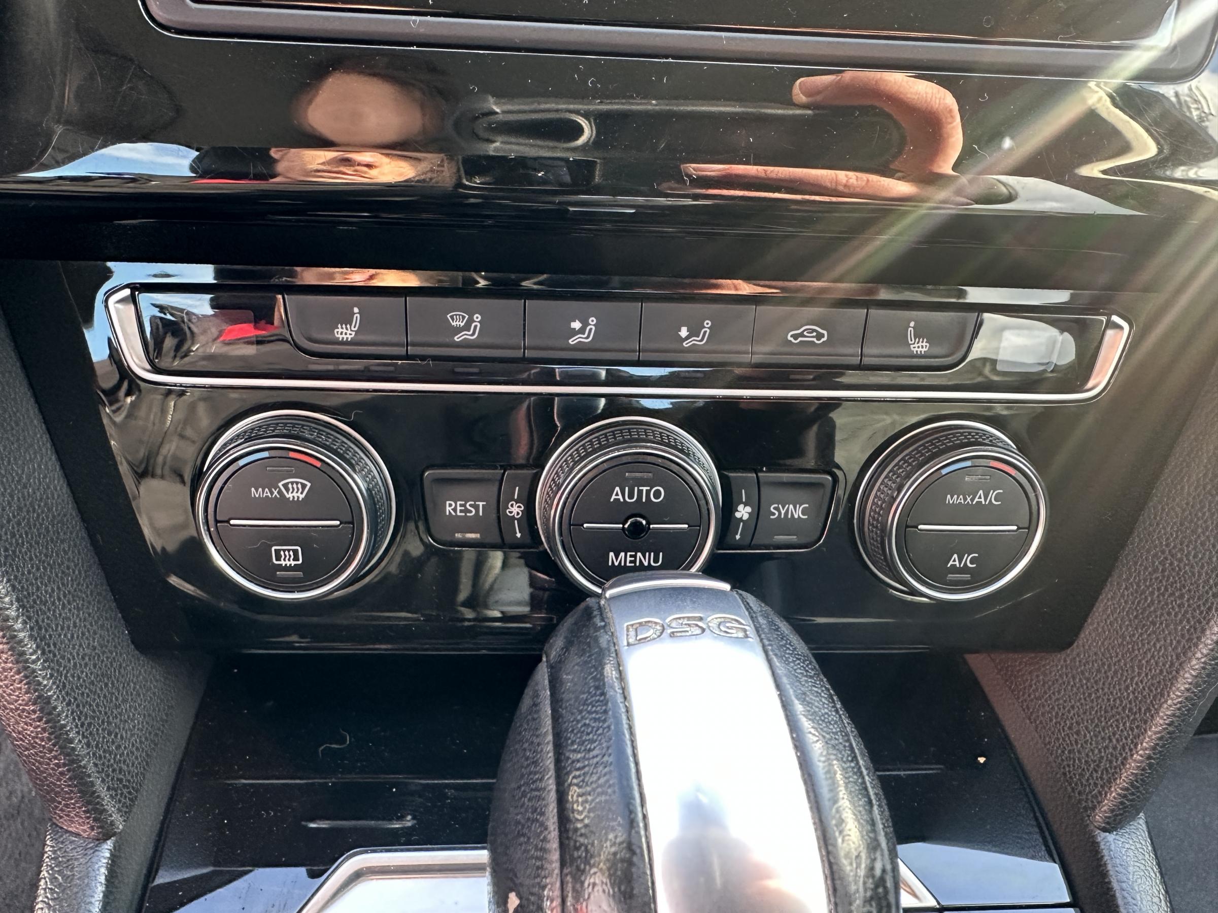 Volkswagen Passat, 2016 - pohled č. 16