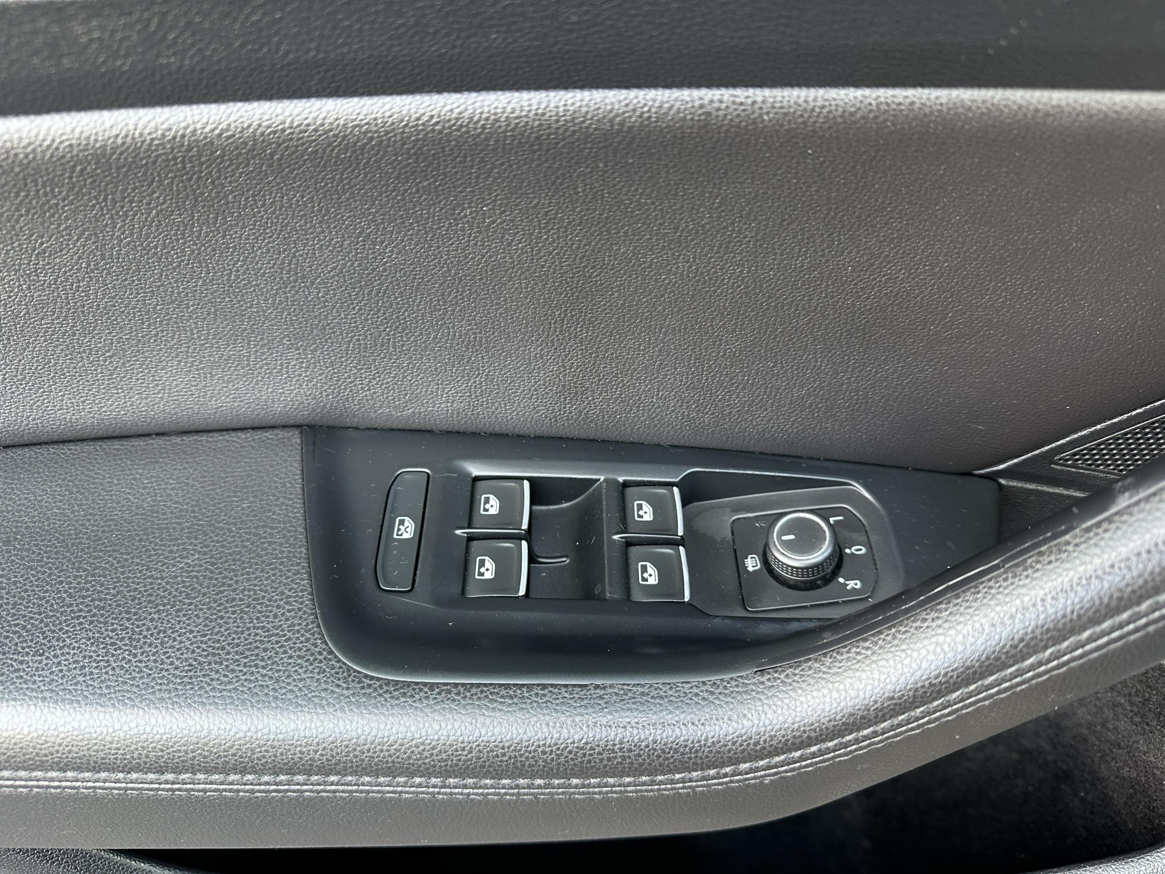 Volkswagen Passat, 2016 - pohled č. 18