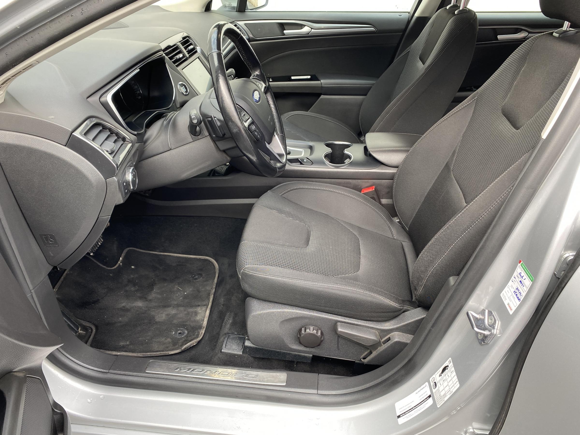 Ford Mondeo, 2021 - pohled č. 9