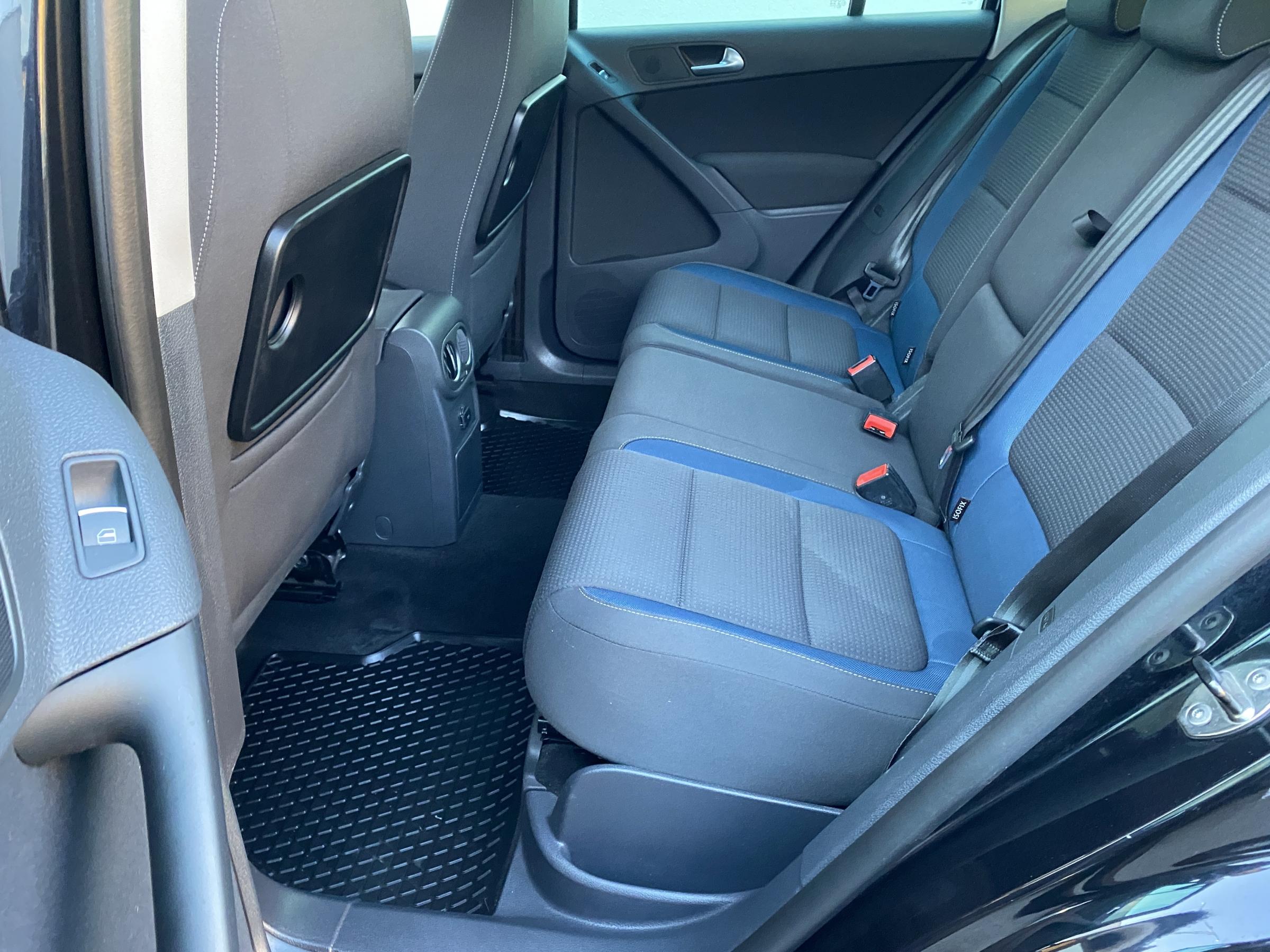 Volkswagen Tiguan, 2010 - pohled č. 10