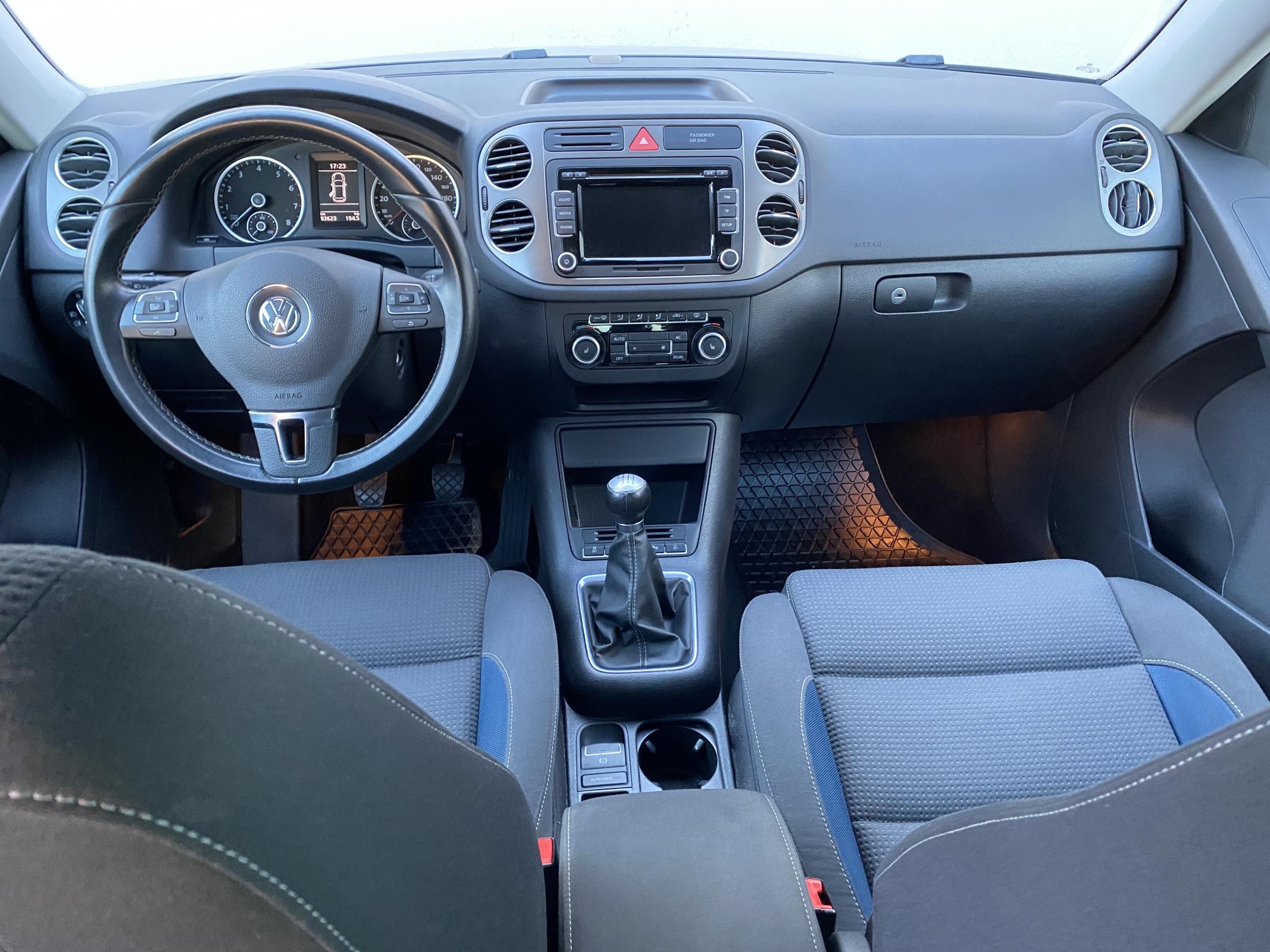 Volkswagen Tiguan, 2010 - pohled č. 8