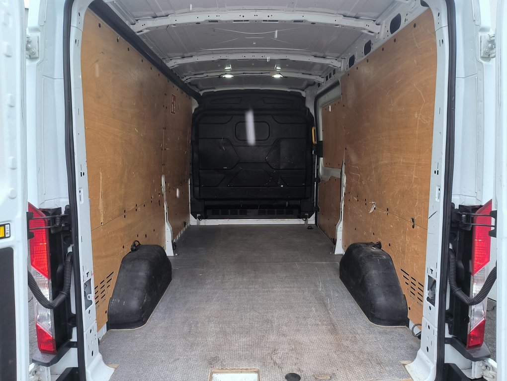 Ford Transit 2.0TDCi Trend L3H2