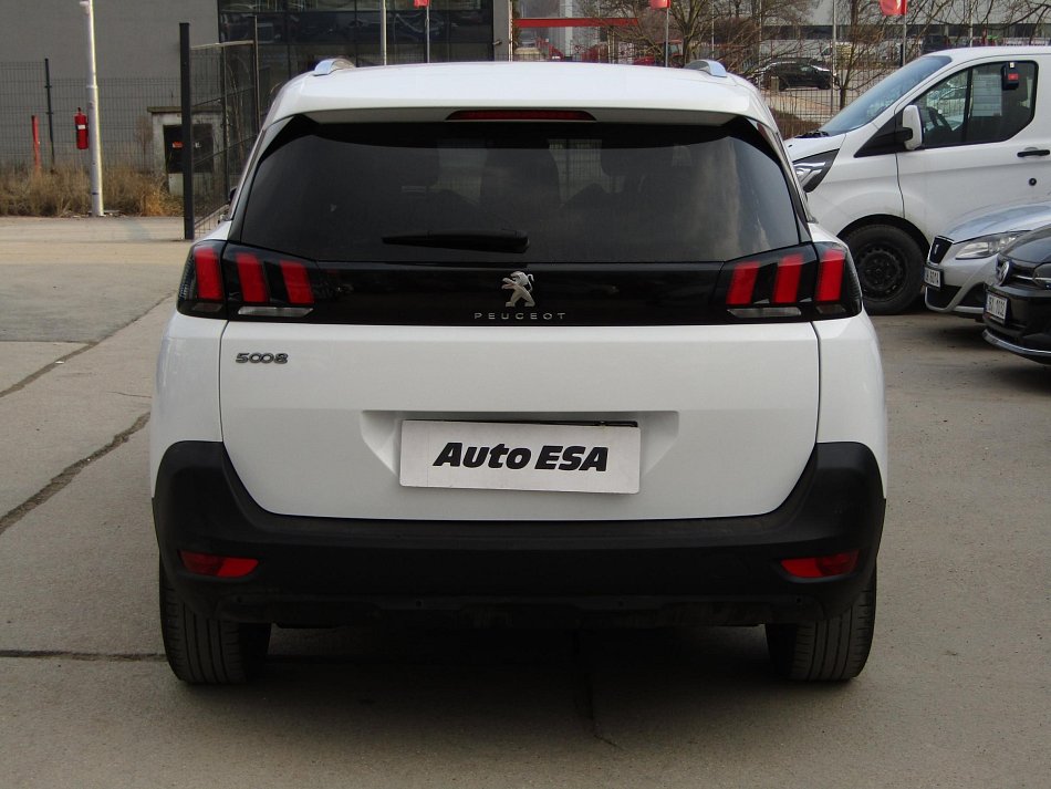 Peugeot 5008 1.6 HDi 