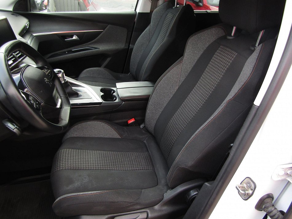 Peugeot 5008 1.6 HDi 