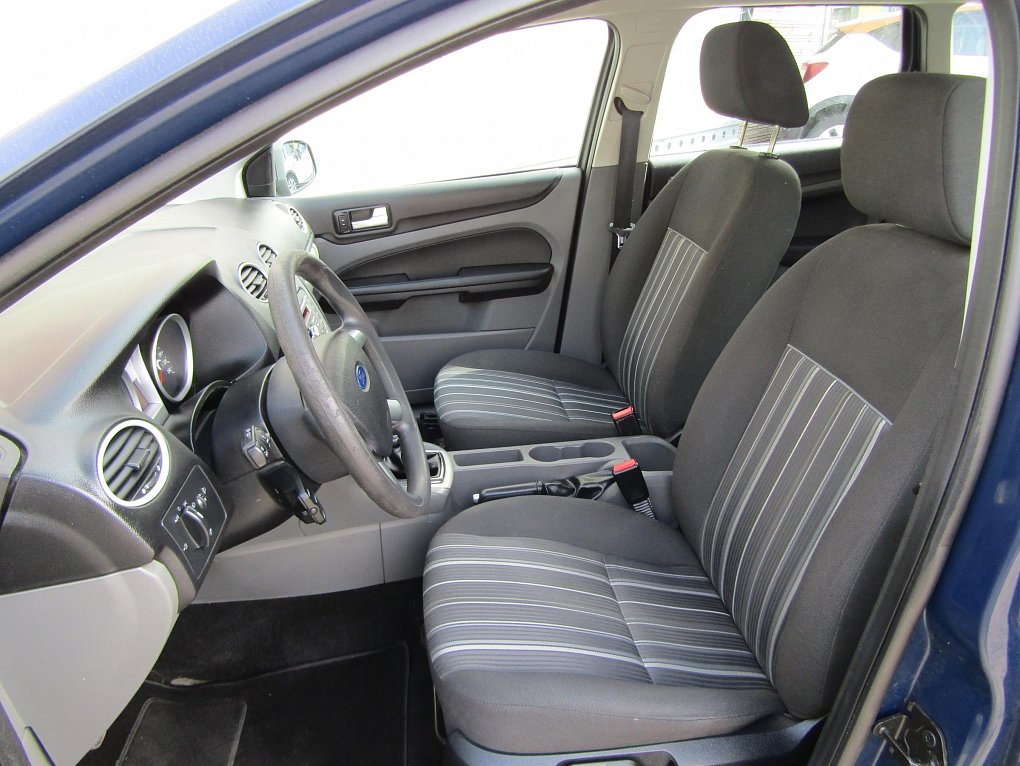 Ford Focus 1.6i 